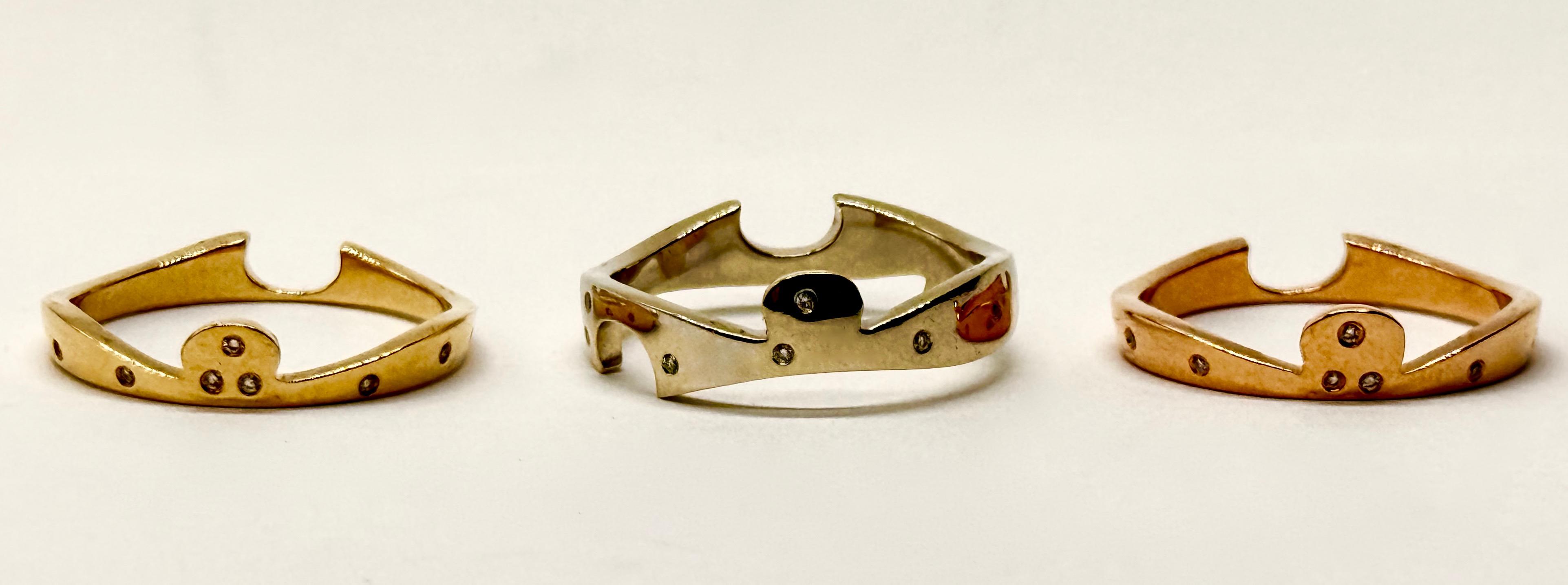 Złoty pierścionek, złoto pr. 0,750, masa łączna 12,21 g