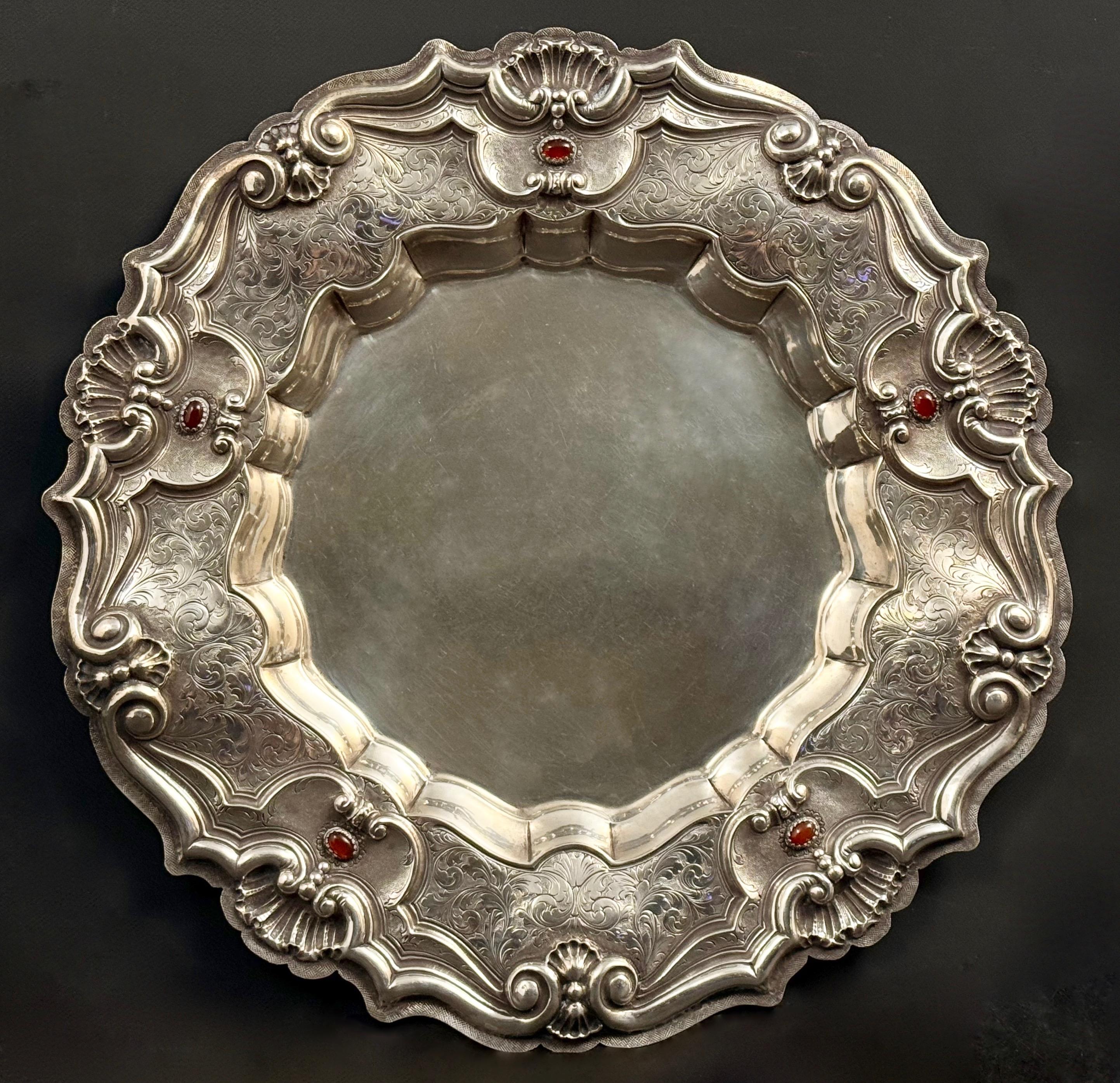 Srebrna patera wielolistna , masa 1234 g