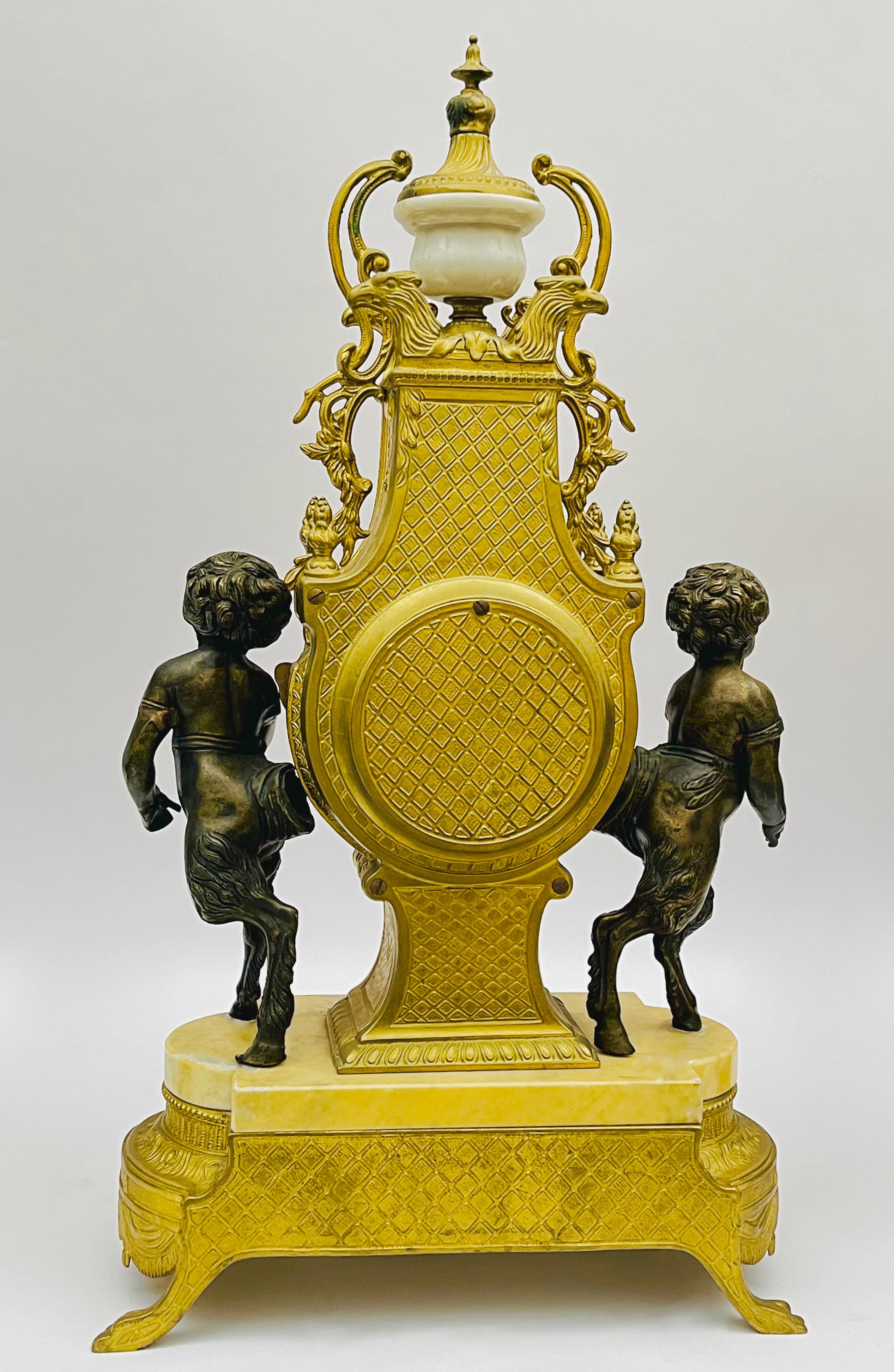 Dekoracyjny zestaw komodowy