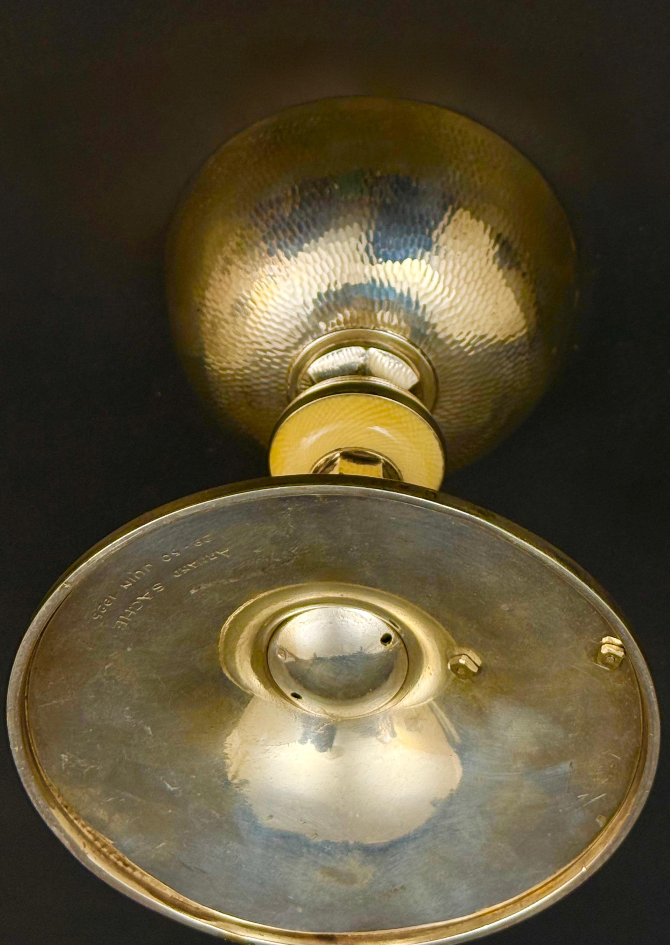 Srebrny kielich , masa 558 g