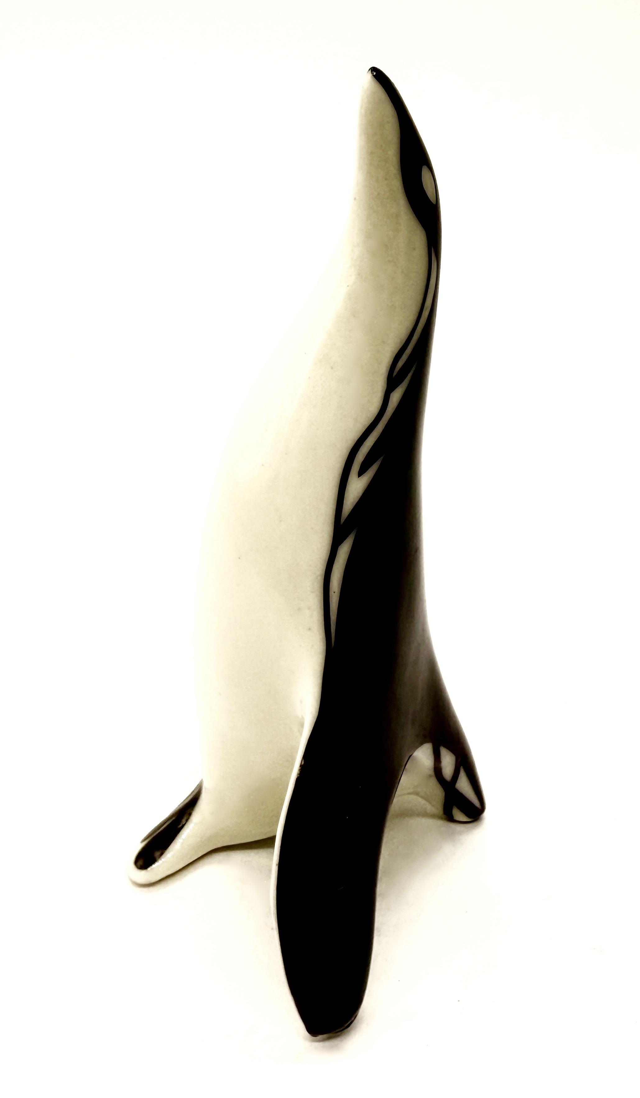 Porcelanowa figura pingwina Wałbrzych