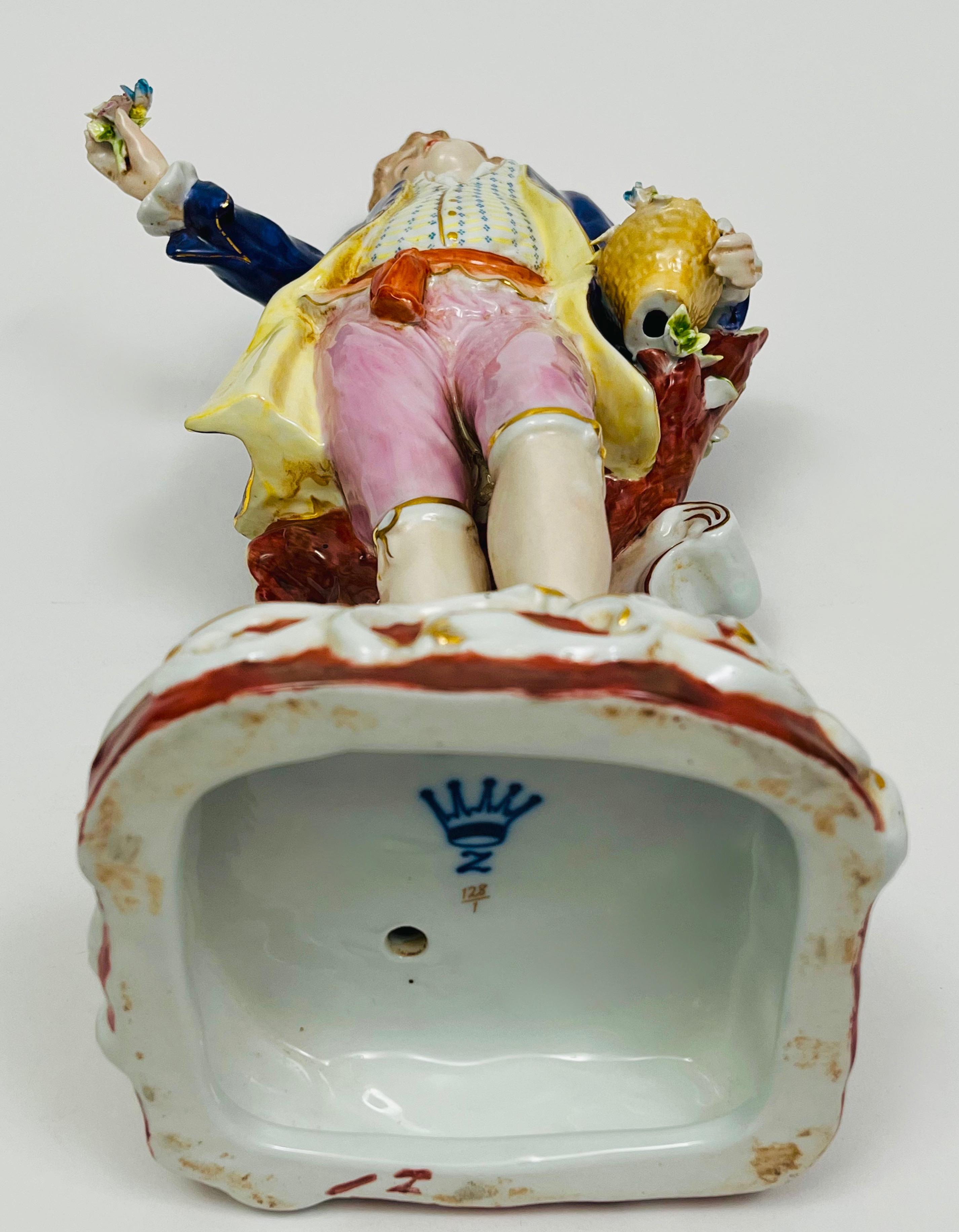 Dekoracyjna para figur ''Panna i kawaler''