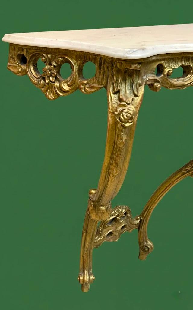 Konsola z marmurowym blatem