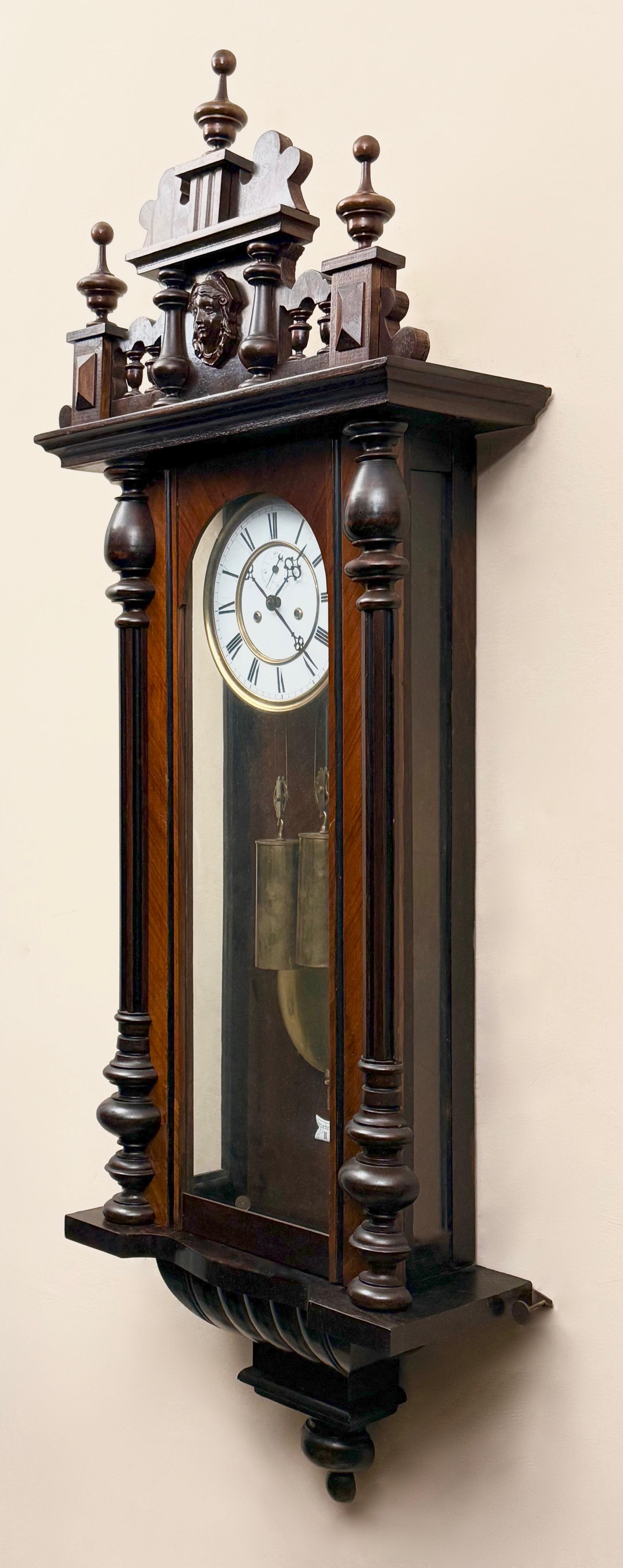 Dekoracyjny zegar wiedeński ścienny szafkowy