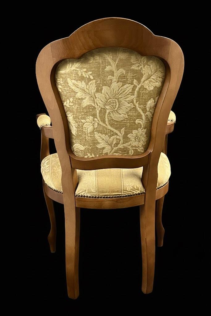 Fotel -krzesło salonowe w stylu Ludwika Filipa