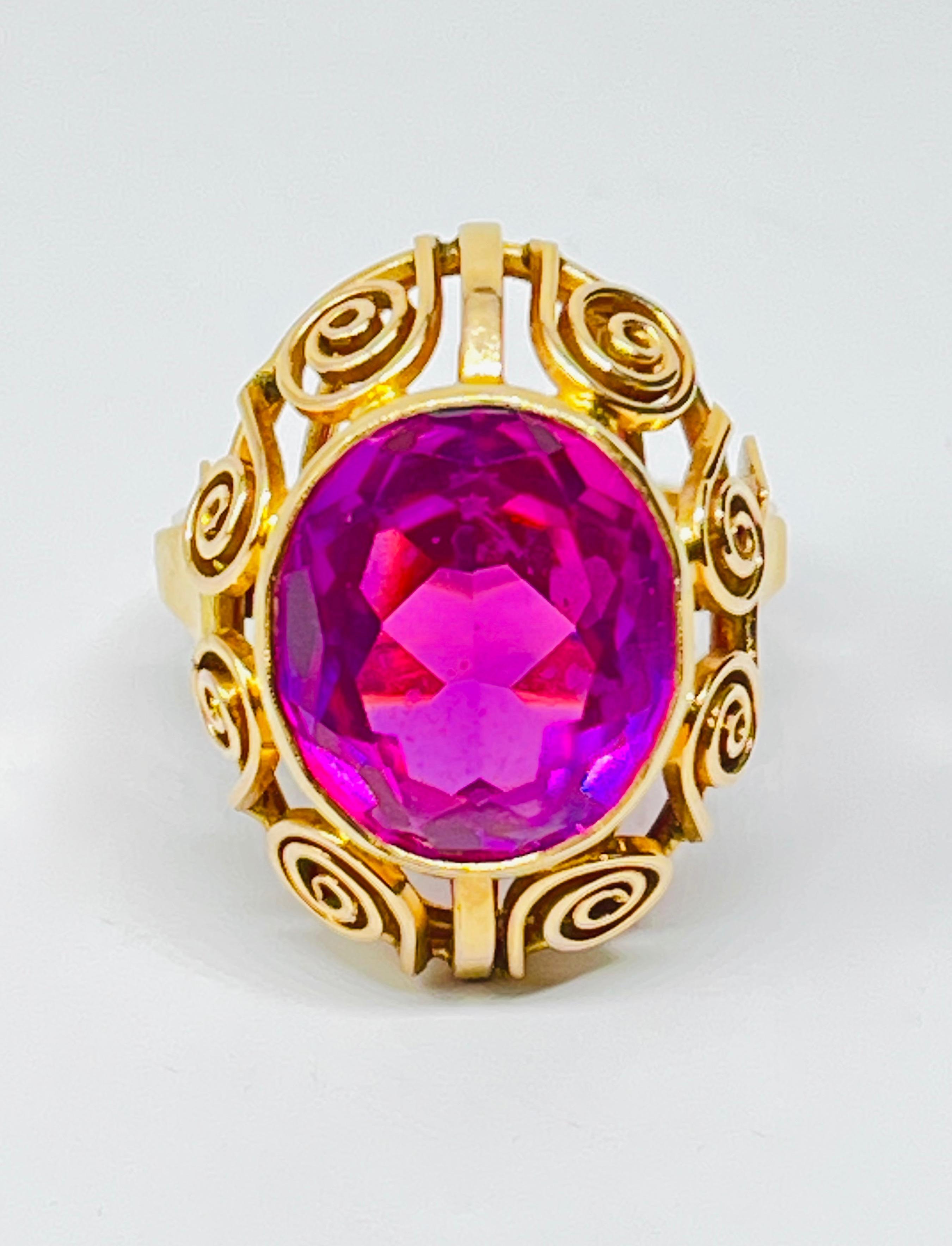 Złoty pierścionek z ametystem, 9,5 g