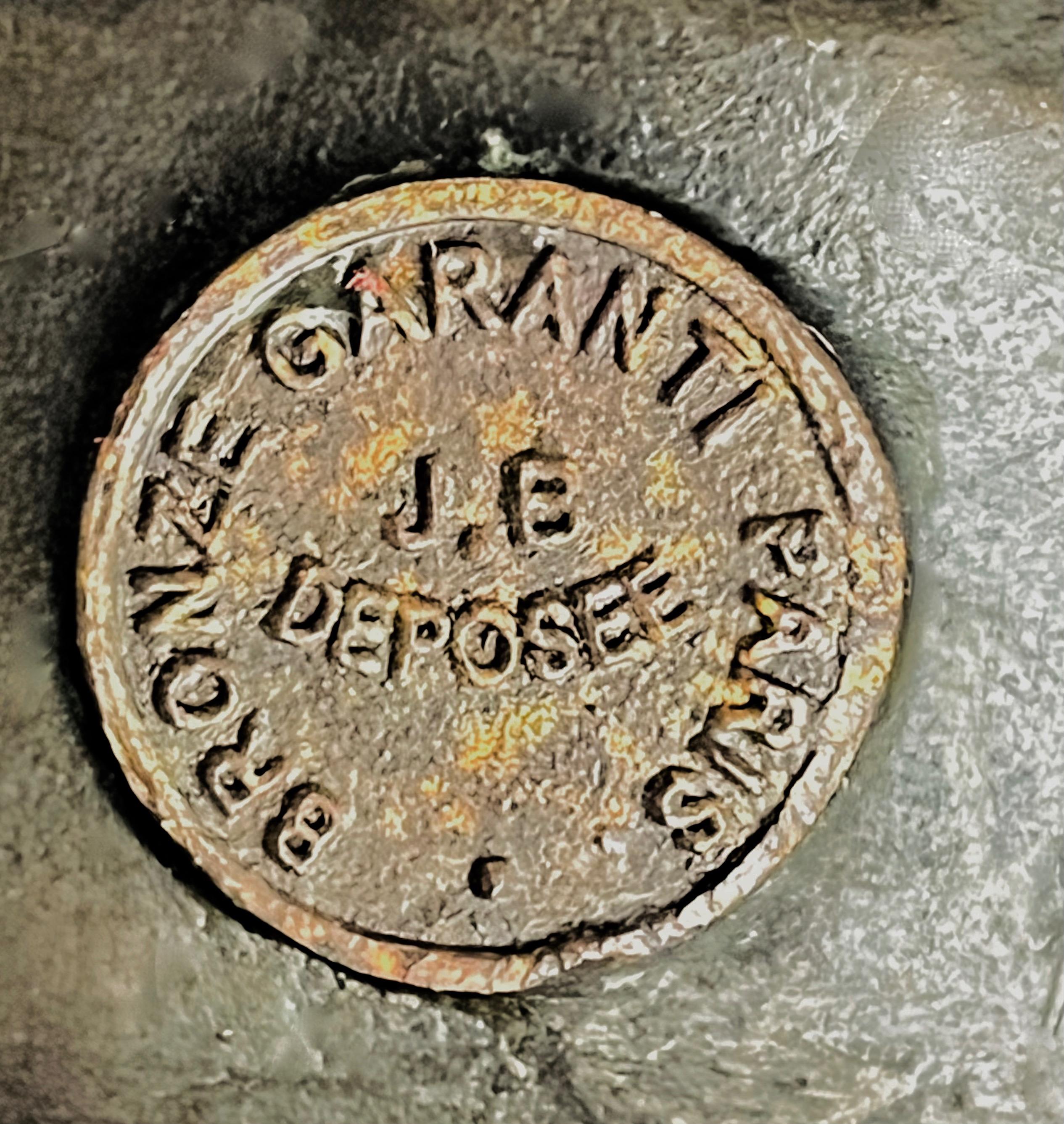 Figura chłopca z gitarą