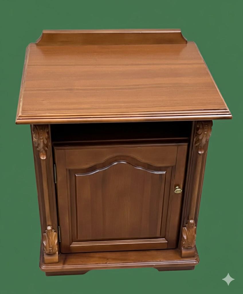 Komoda jednodrzwiowa z wnęką