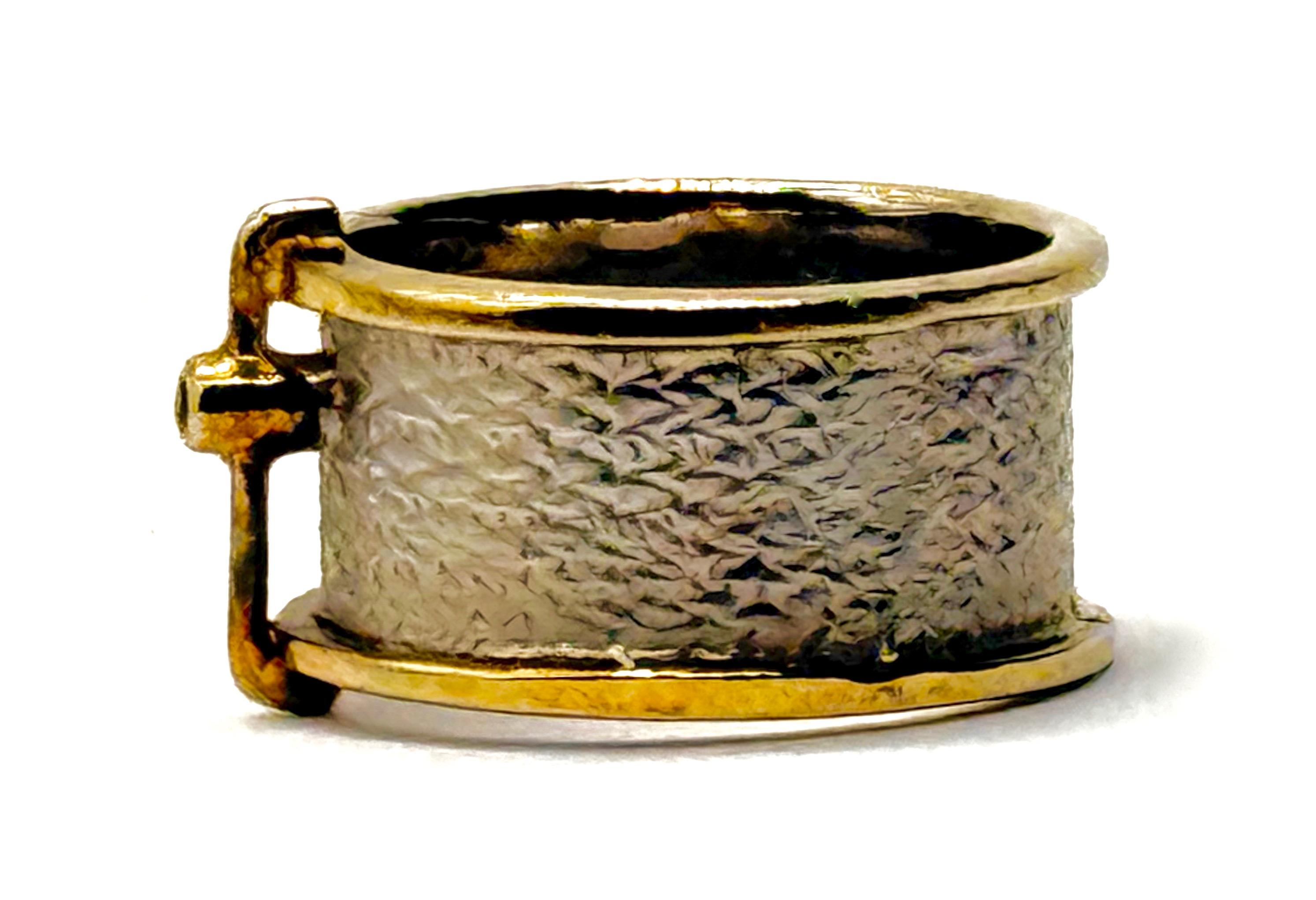 German Kabirski , srebrny pierścionek z szafirem