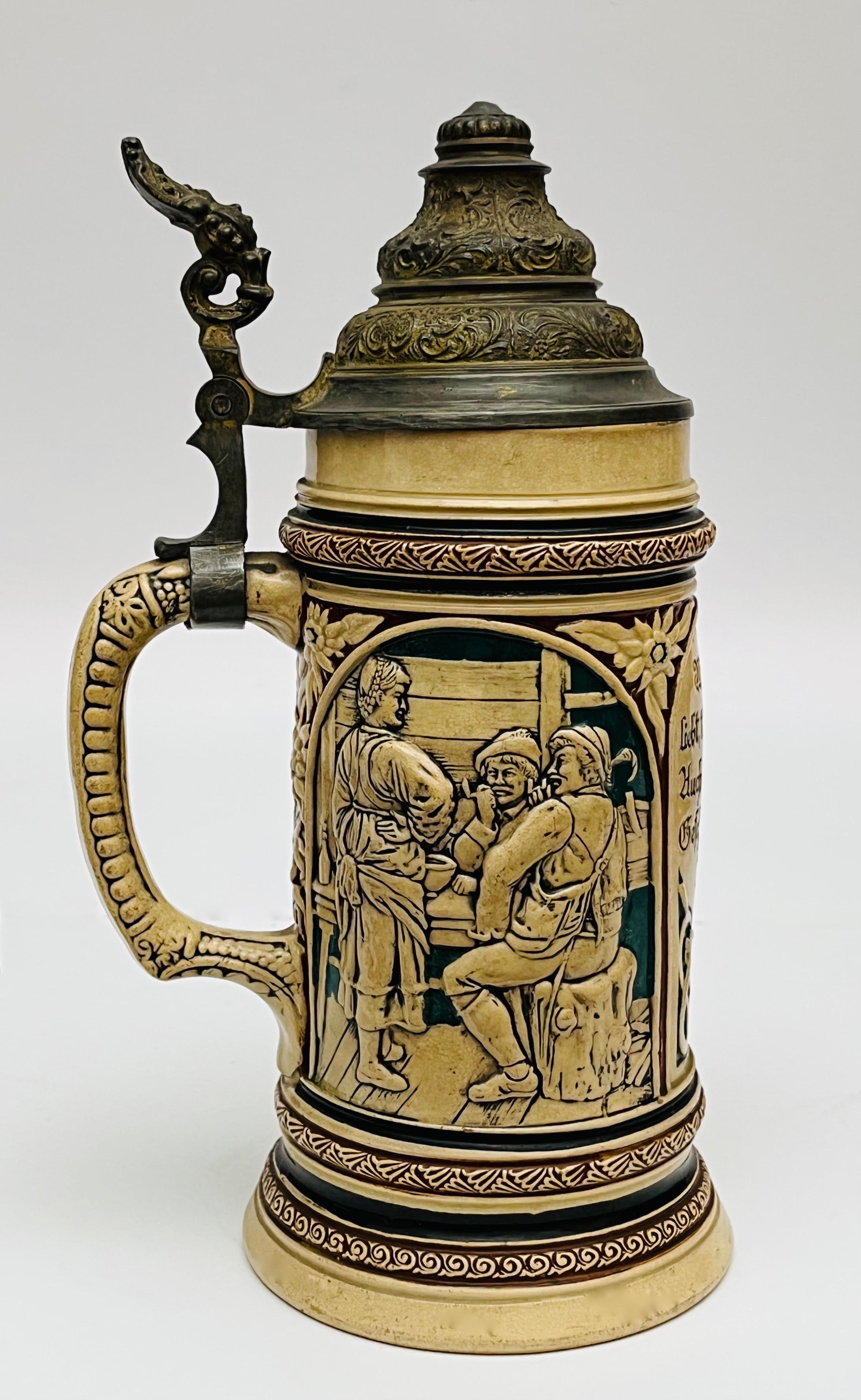 Dekoracyjny zestaw 3 kufli z nakrywami