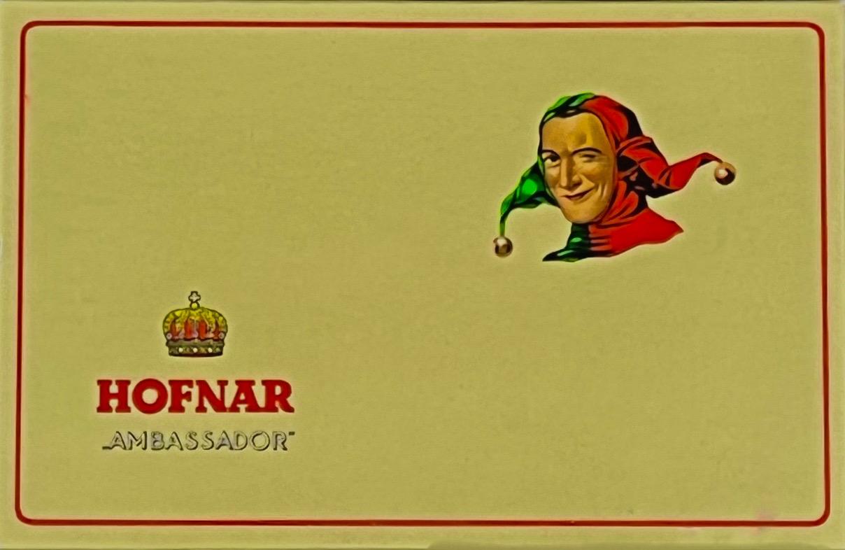 Zestaw oryginalnie zamkniętych pudełek do cygar i wyrobów tytoniowych z zawartością