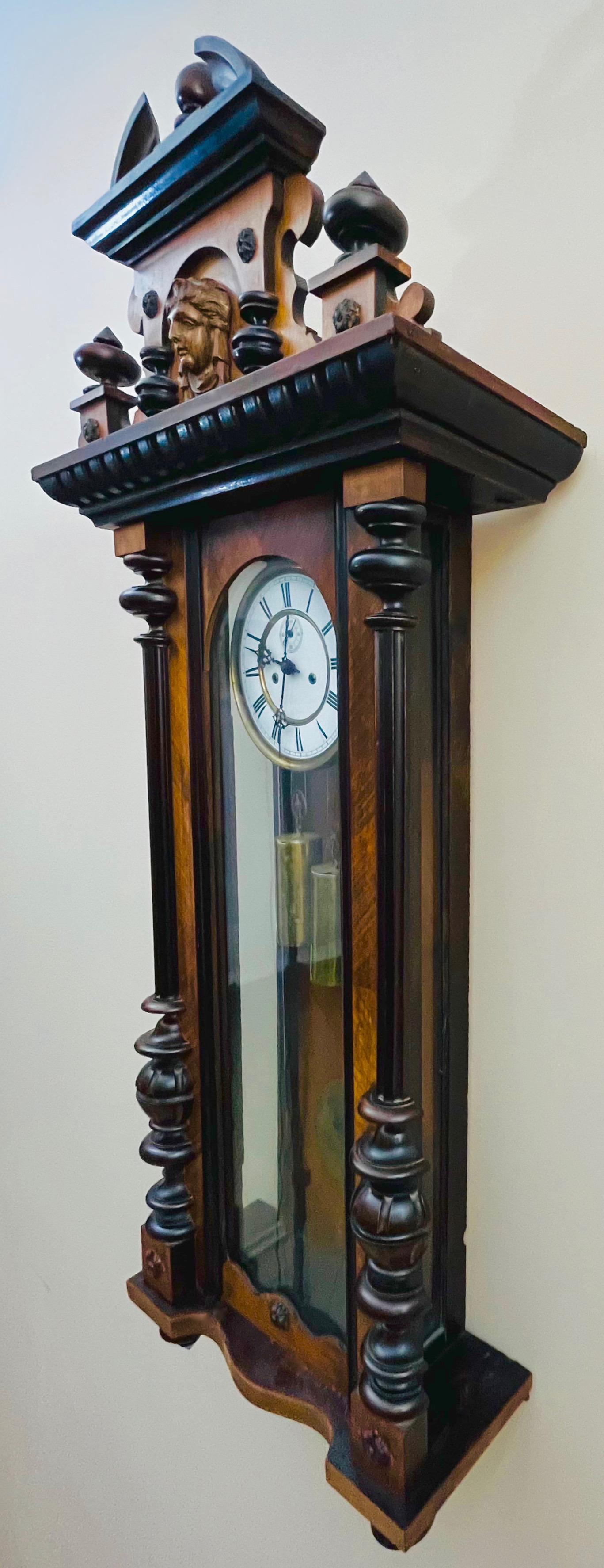 Dekoracyjny zegar wiszący wiedeński