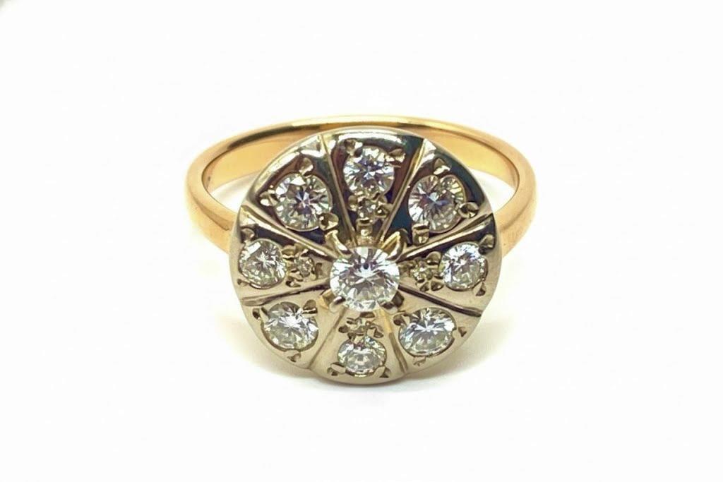 Złoty pierścionek z diamentami 1,02 ct , masa 6,95 g