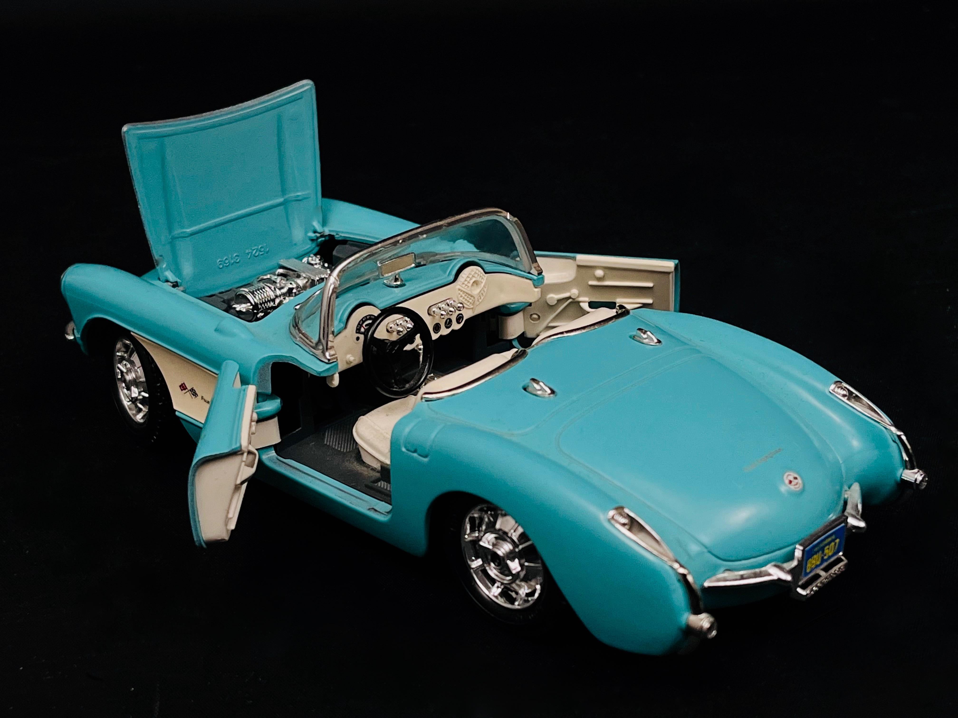 Model samochodu Chevrolet Corvette 1957 Cabrio