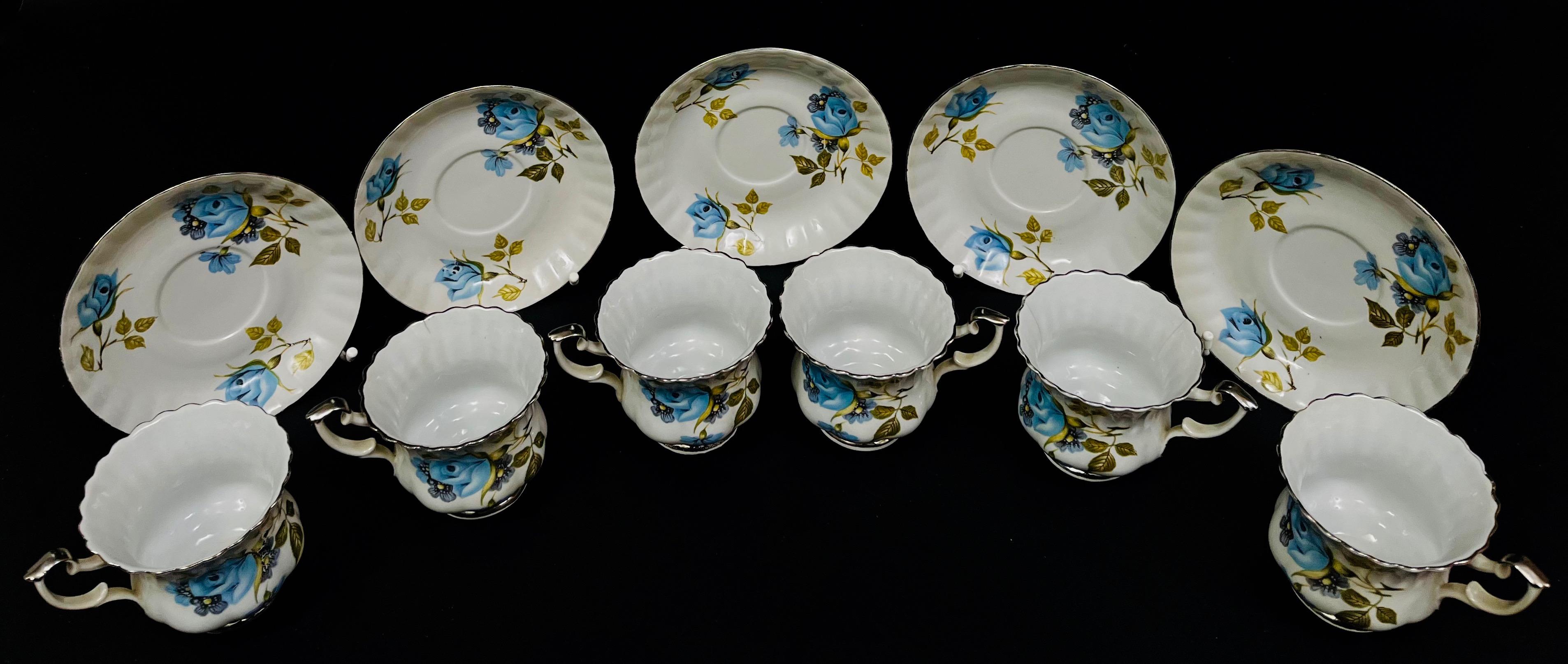 Zestaw porcelana , CHODZIEŻ