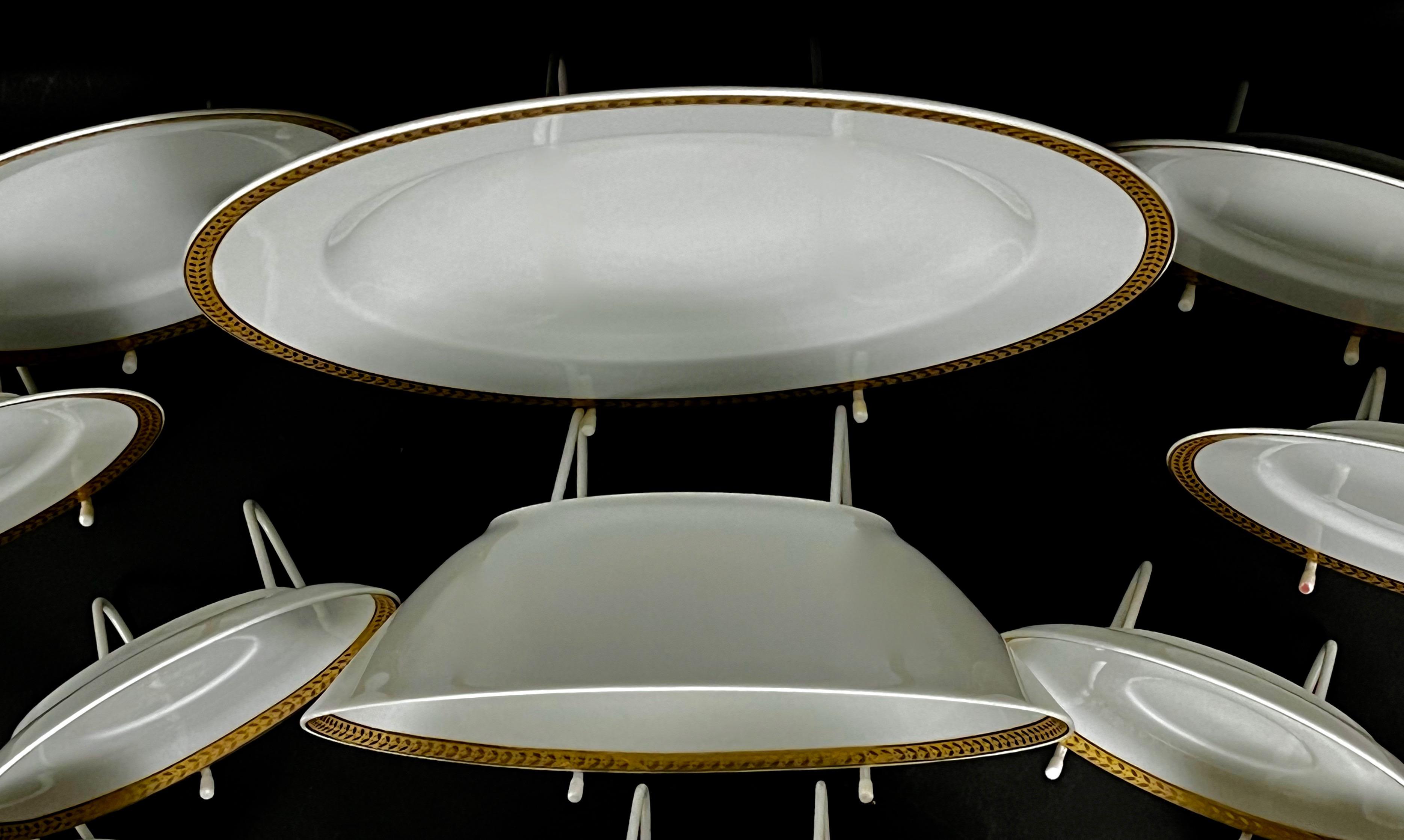 Zestaw porcelanowy - 23 sztuki , Ćmielów