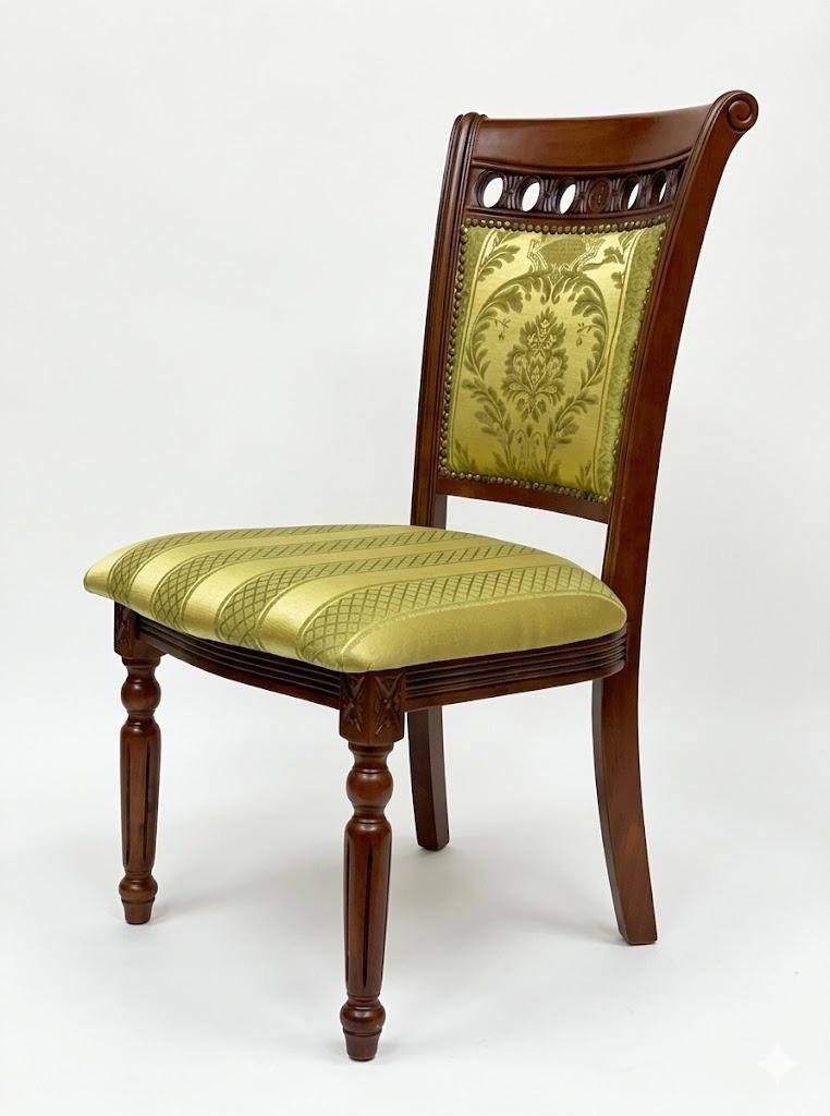 Krzesło ażurowe tapicerowane