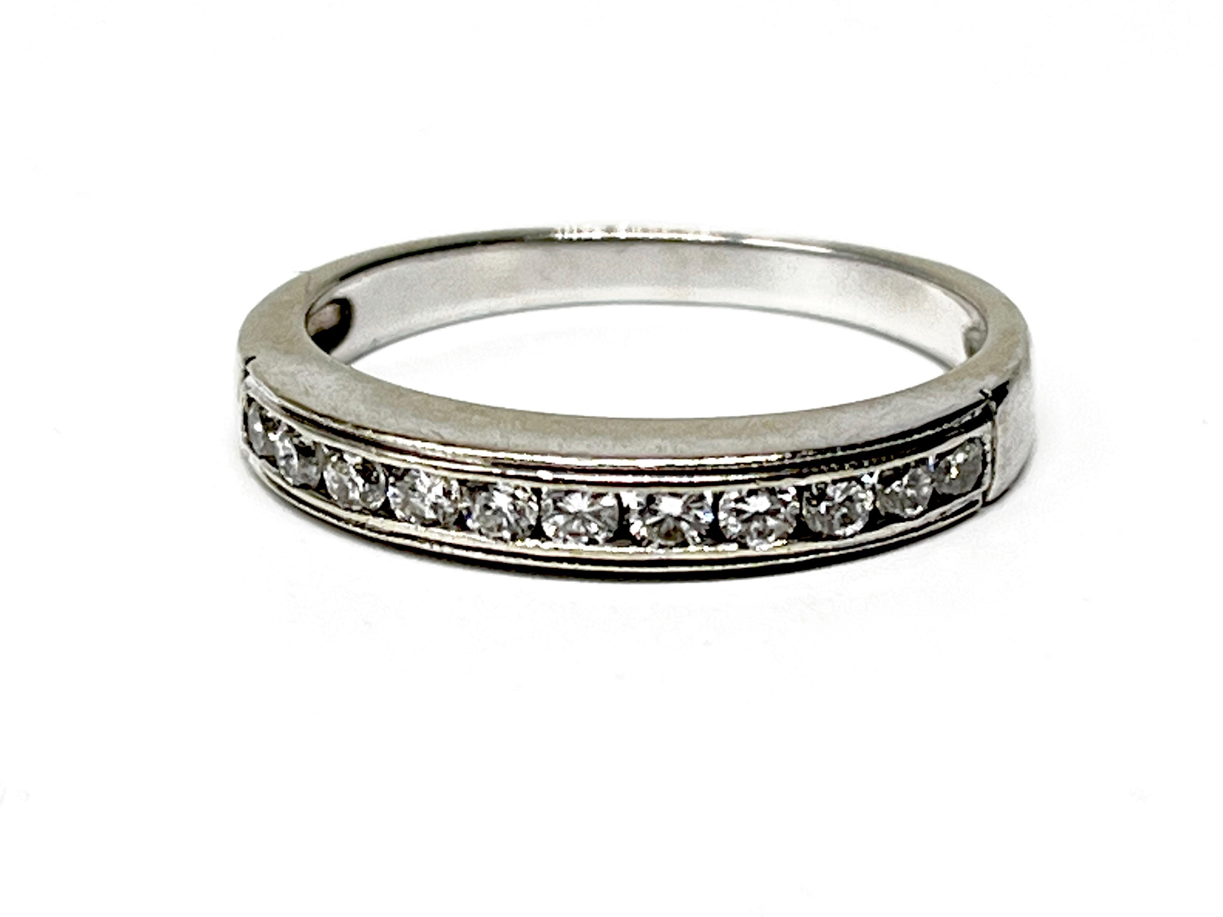 Pierścionek z brylantami 0,33 ct