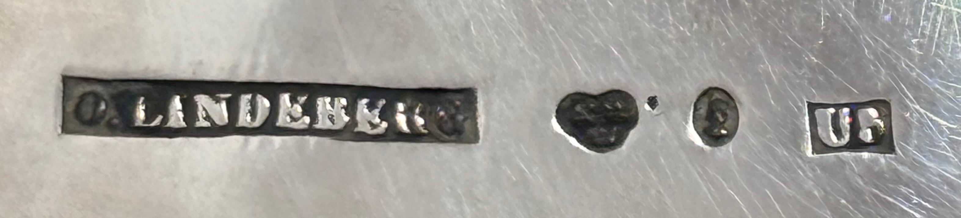 Srebrny dzbanek z nakrywą zdobioną kwiatonem, Otto Lindeberg 1874 r.