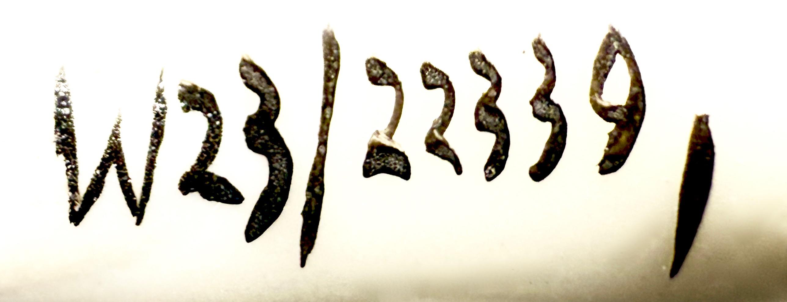 Porcelanowa figura pingwina Wałbrzych