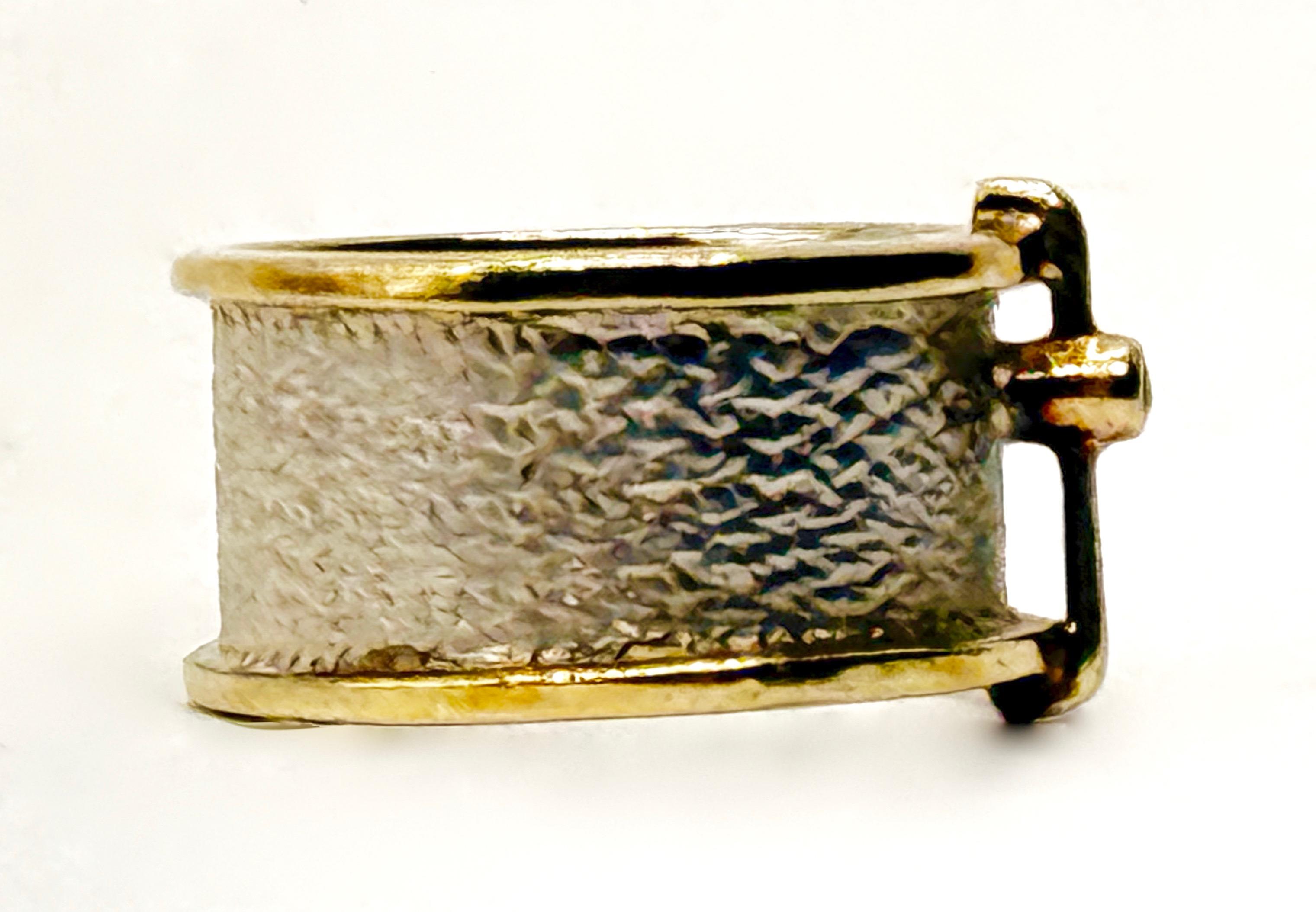 German Kabirski , srebrny pierścionek z szafirem