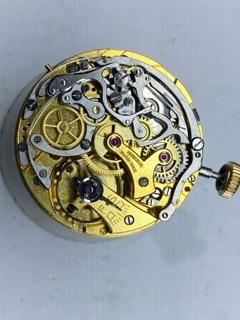 Złoty zegarek ze złotą bransoletą 18 K, ''Minerva'', masa łączna 69 g, Robert Freres Villeret Depose