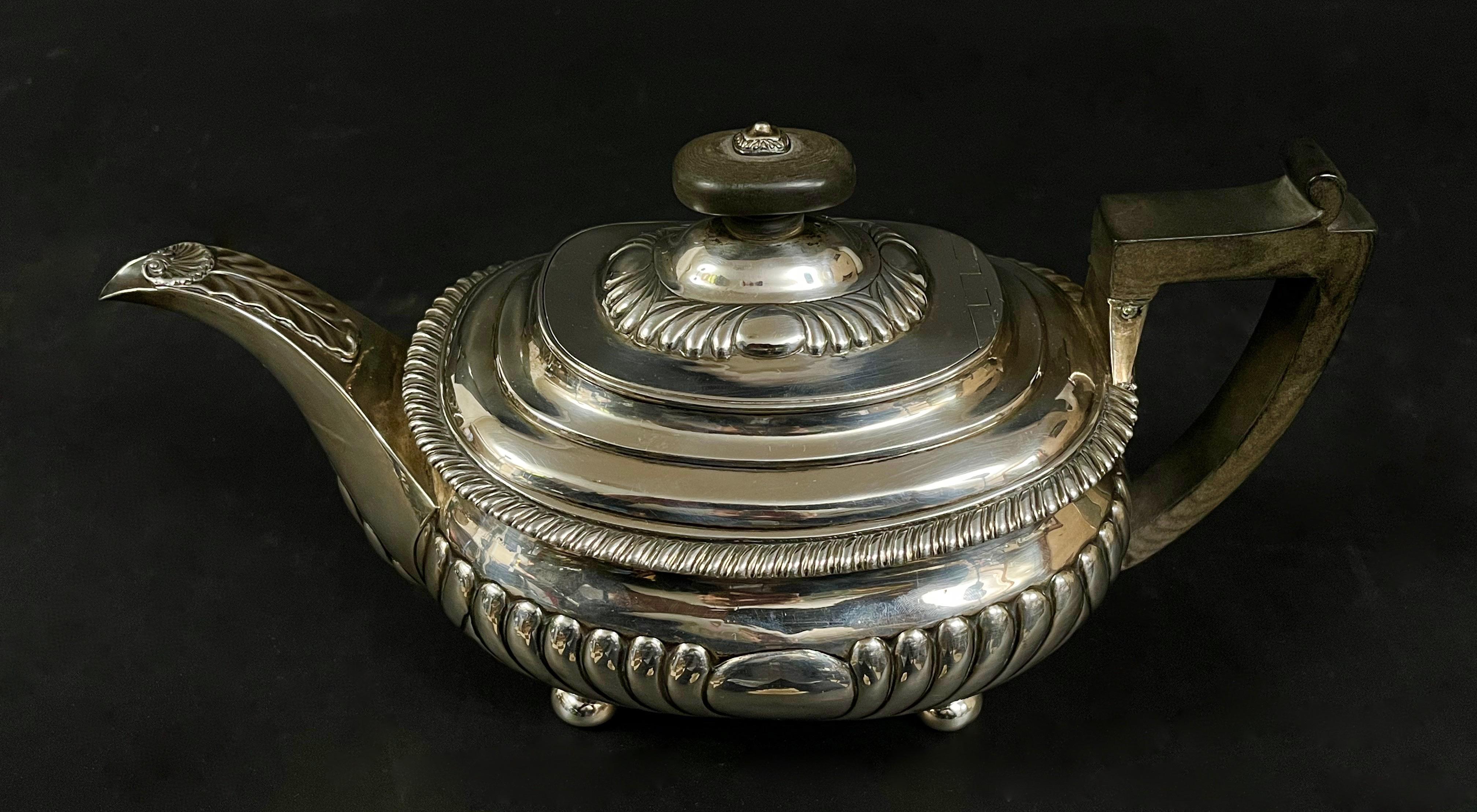 Unikatowy zestaw srebrny stołowy 1177 g, sygn. REBECCA ERNES & EDWARD BERNARD