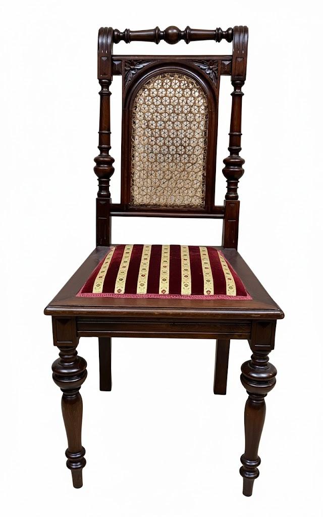 Salonowe krzesło tapicerowane z rafią