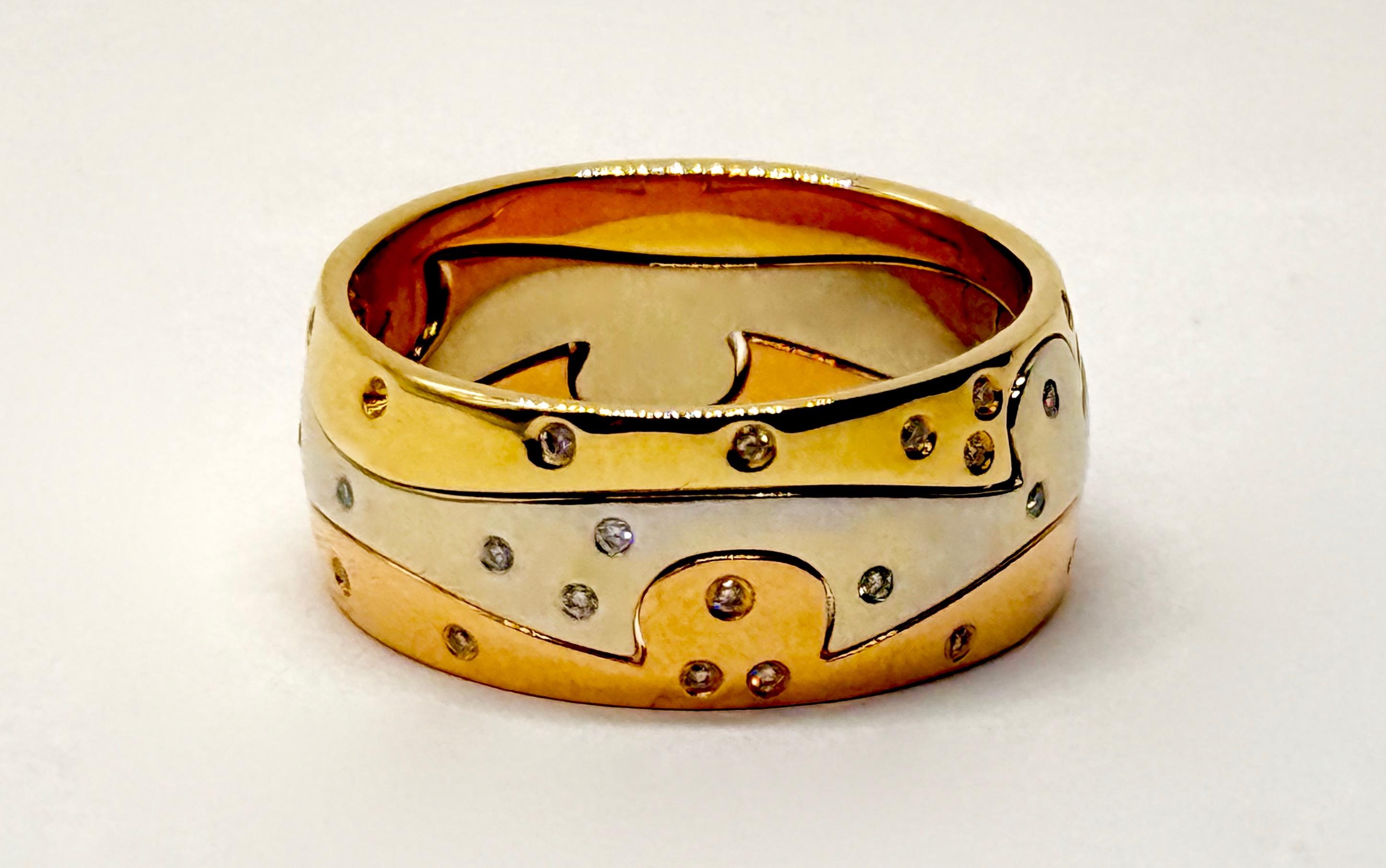 Złoty pierścionek, złoto pr. 0,750, masa łączna 12,21 g