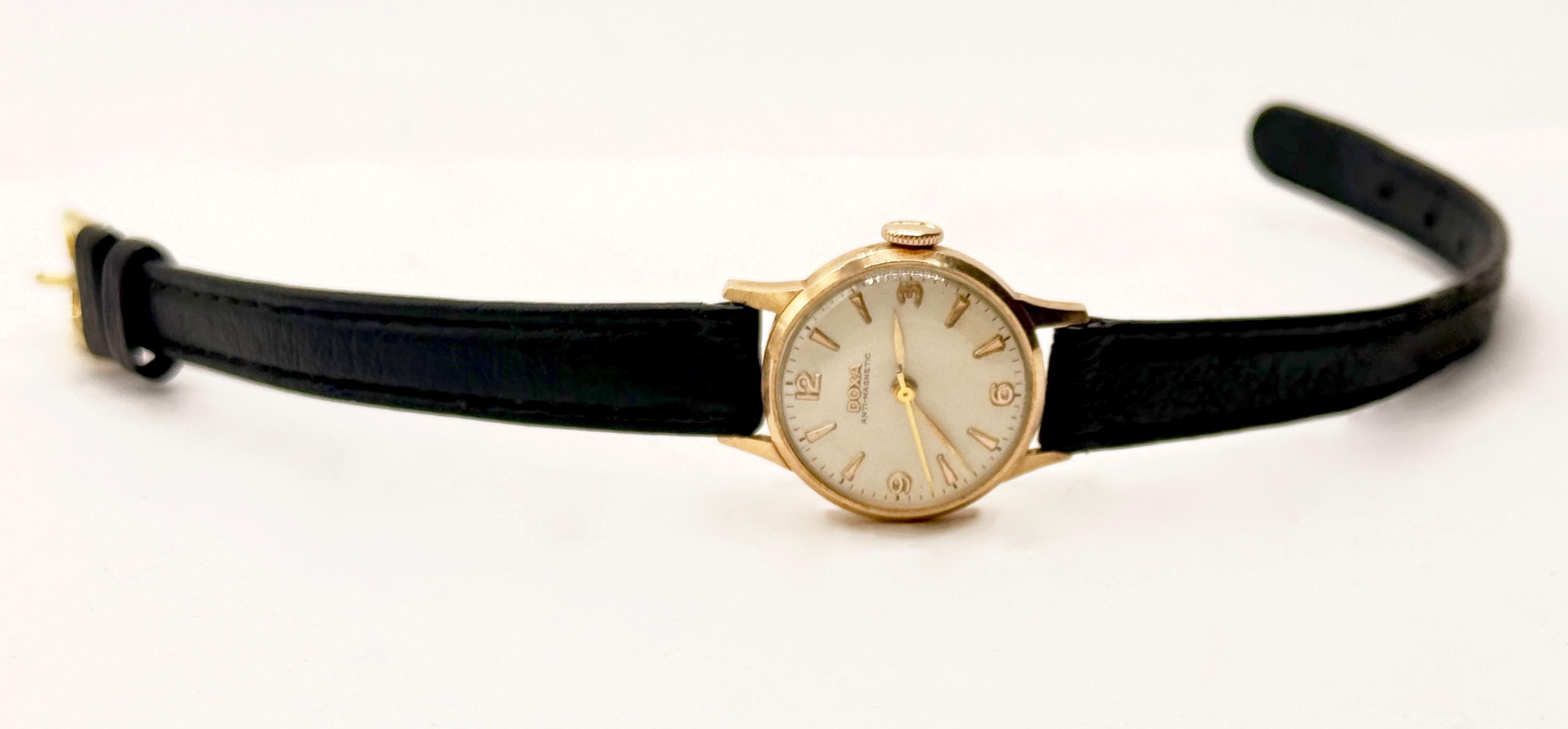 Złoty zegarek naręczny ''DOXA''