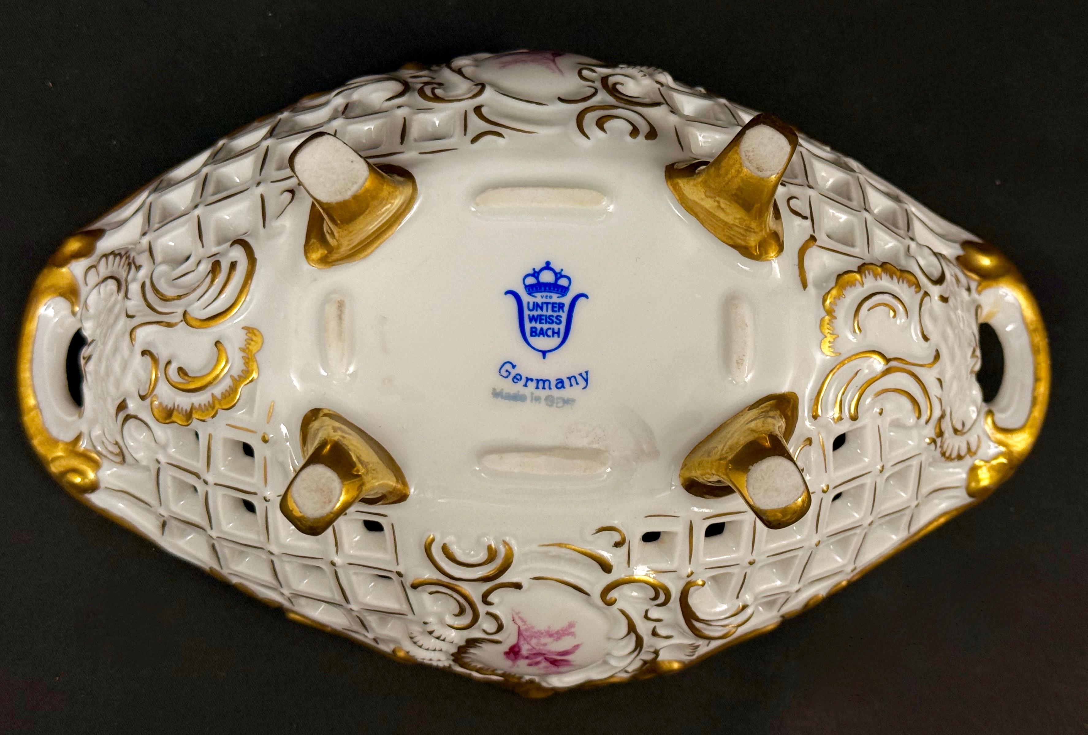 Porcelanowy zestaw- 2 sztuki,