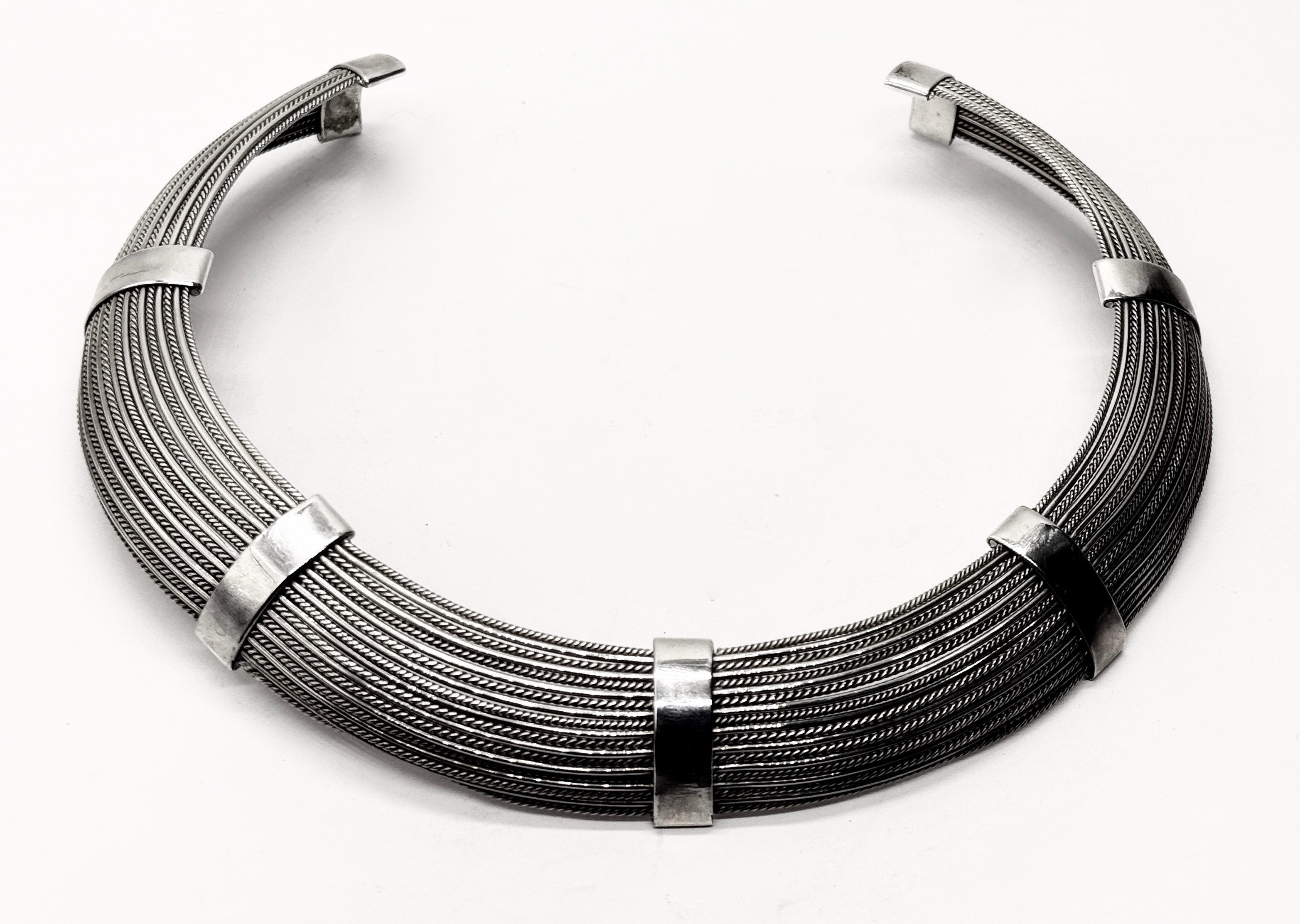 Srebrny naszyjnik, W.Kruk