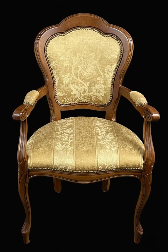 Fotel salonowy w stylu Ludwika Filipa