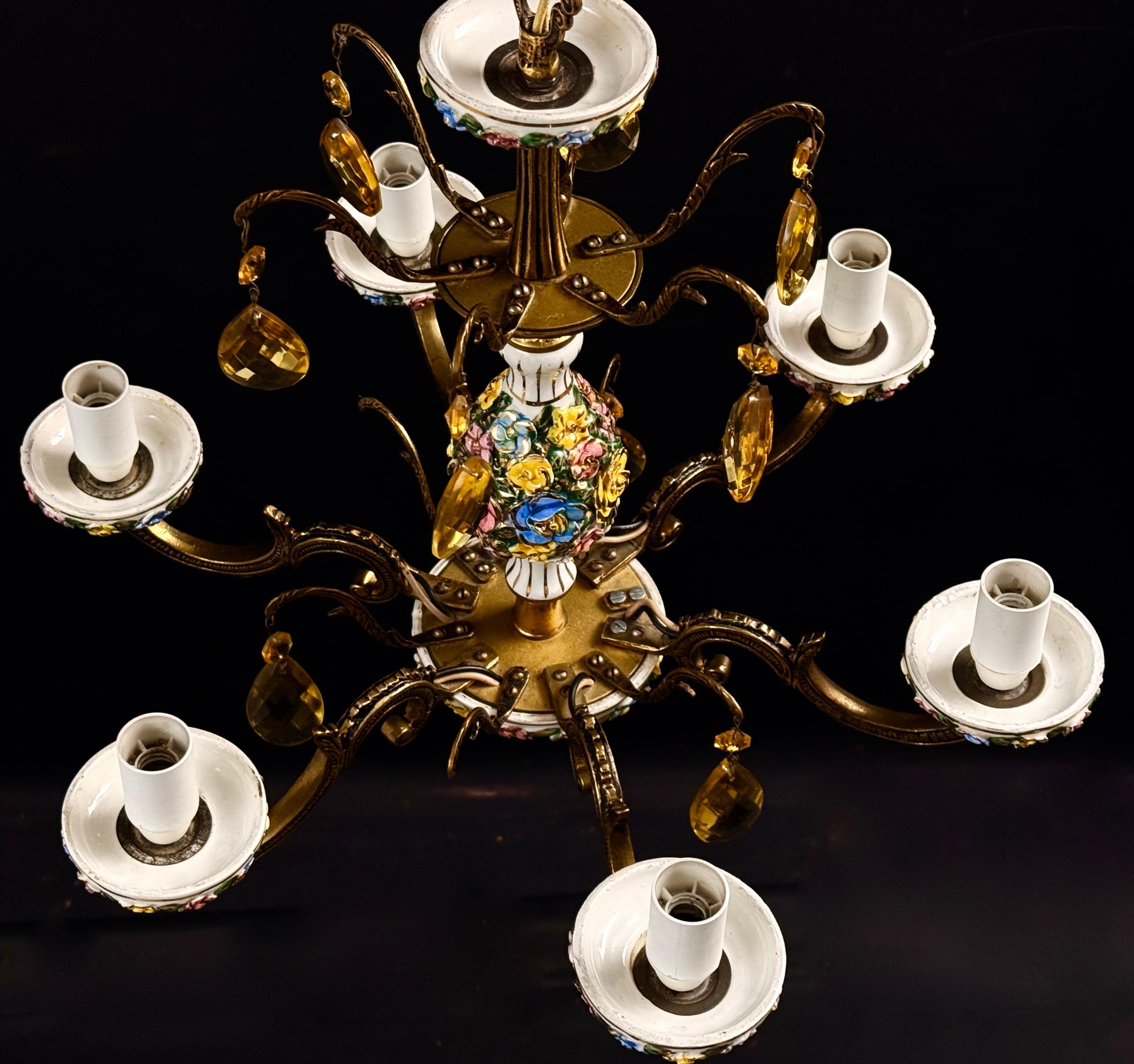 Dekoracyjny żyrandol salonowy 6-ramienny