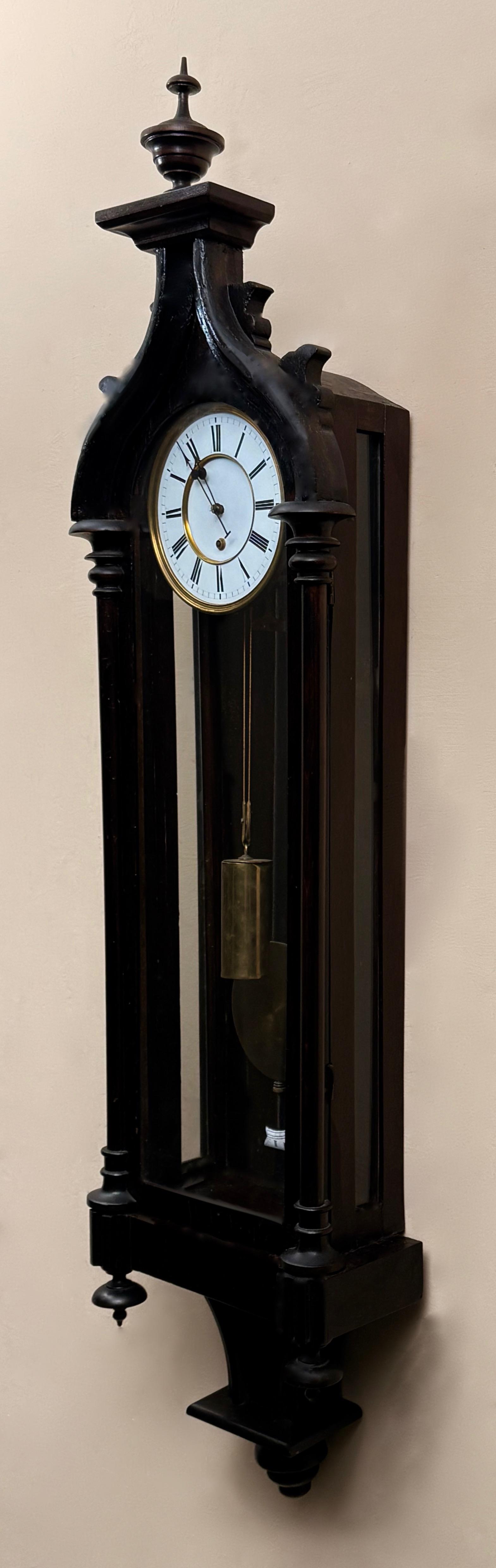 Dekoracyjny zegar ścienny