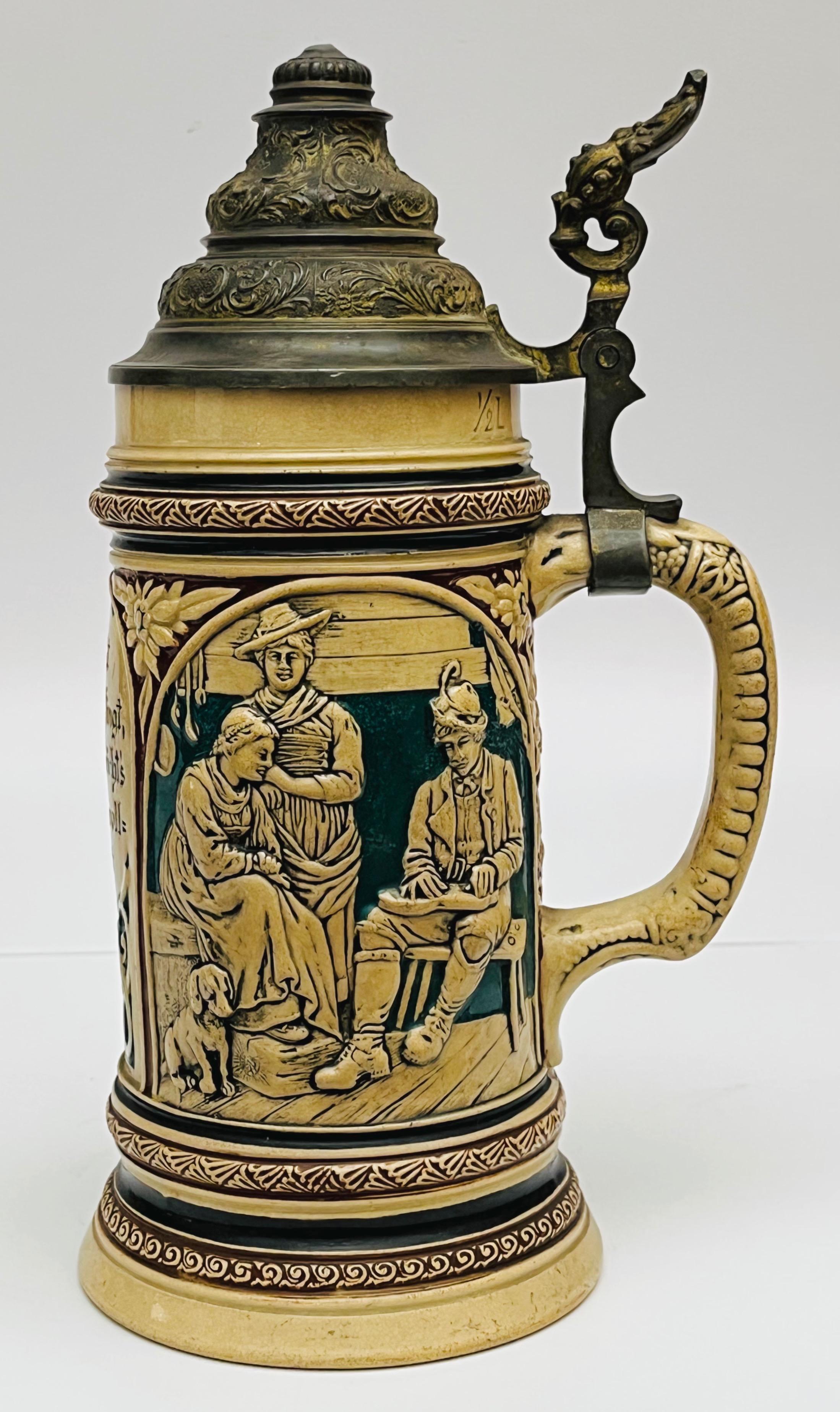 Dekoracyjny zestaw 3 kufli z nakrywami