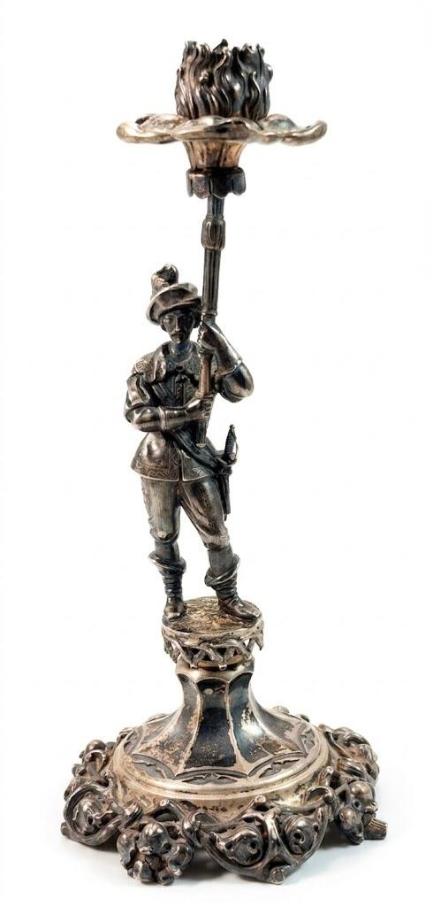 Srebrny figuralny kandelabr, masa 513 g