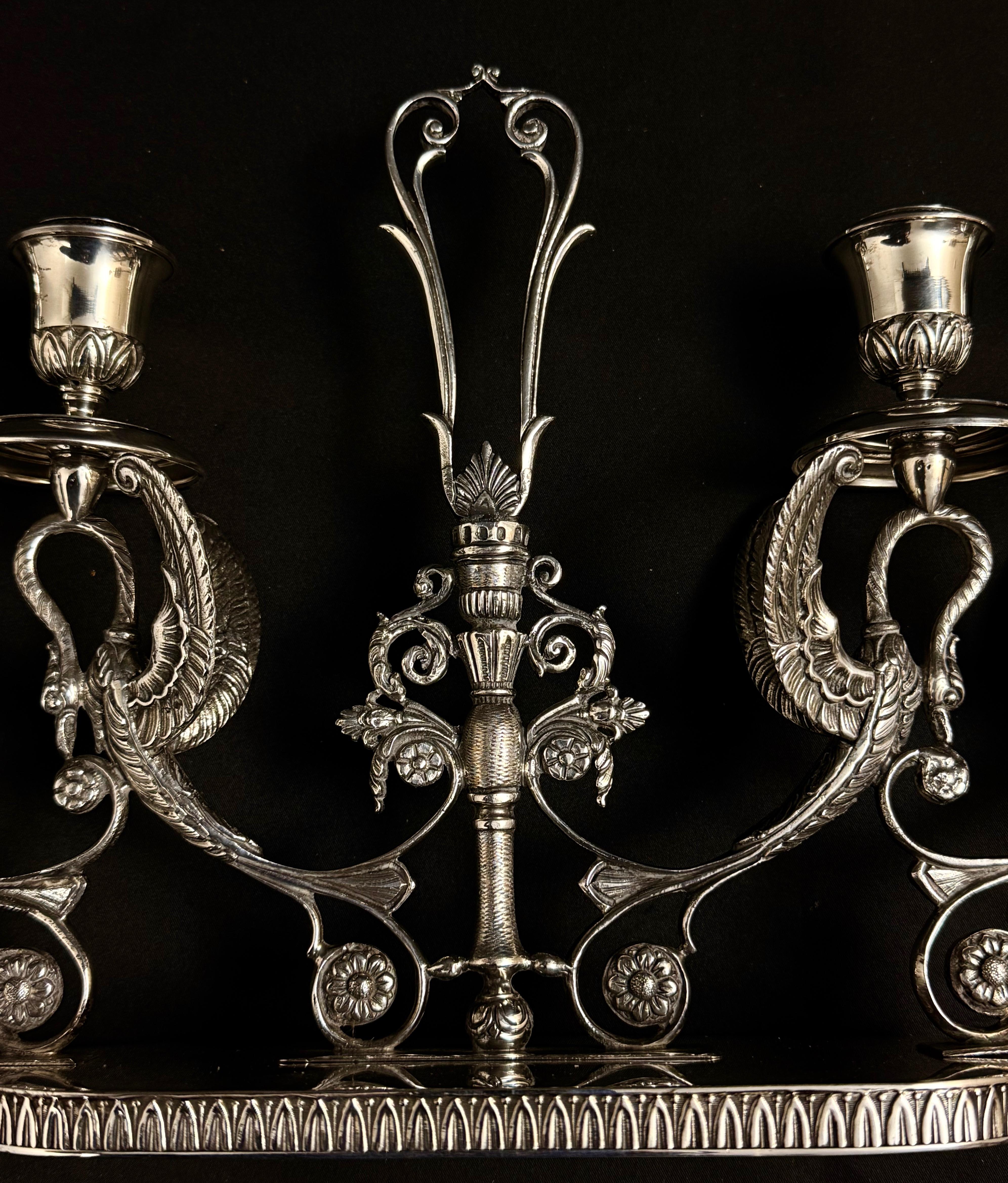 Srebrny kandelabr salonowy 4-ramienny, masa 1304 g