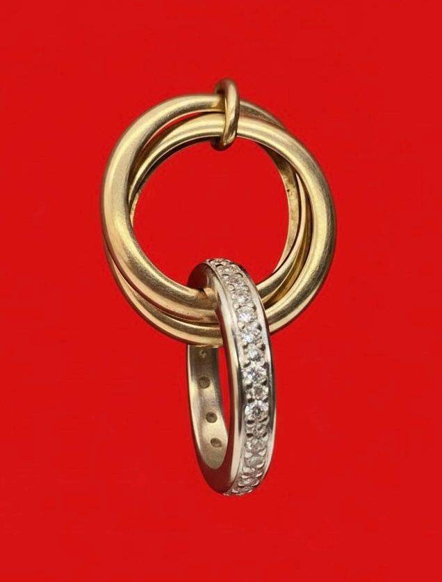 Złoty wisior zdobiony diamentami 0,10 ct