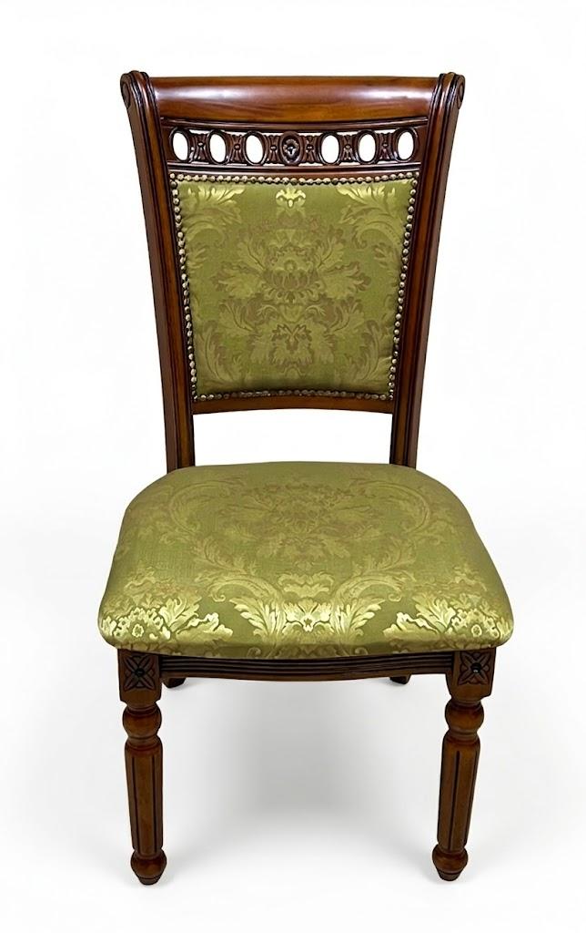 Krzesło ażurowe tapicerowane