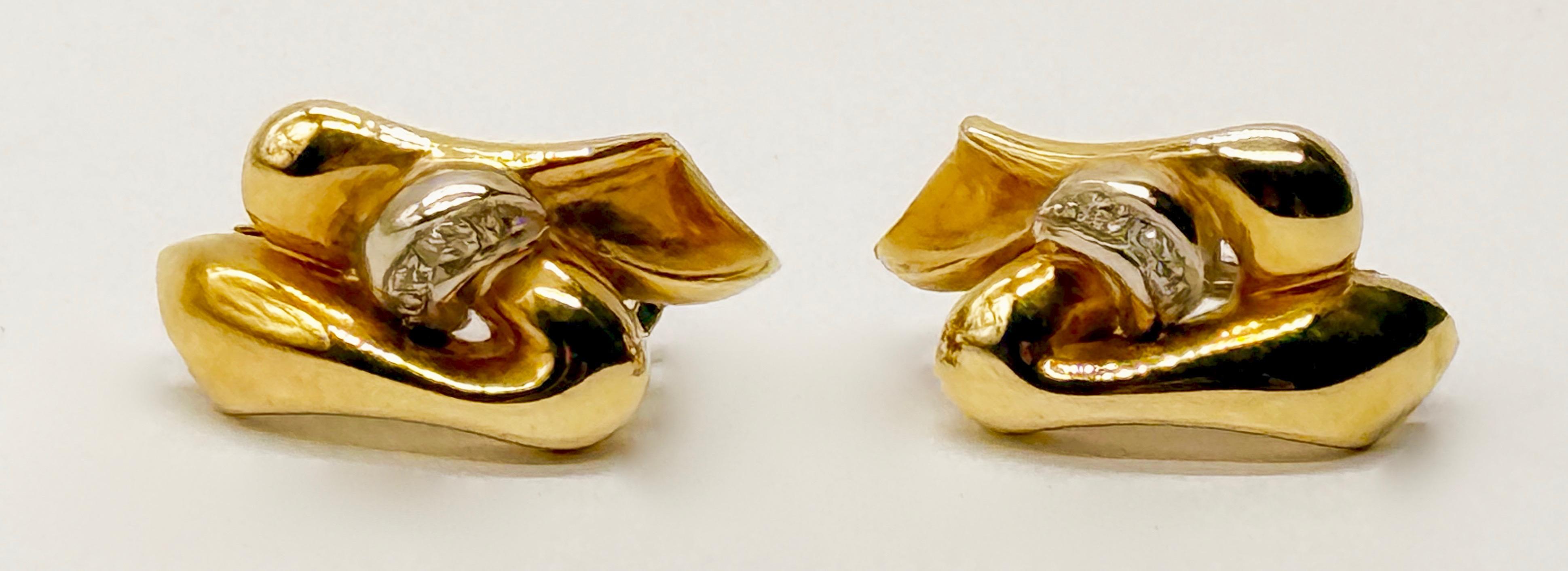 Złote kolczyki, masa łączna 10 g