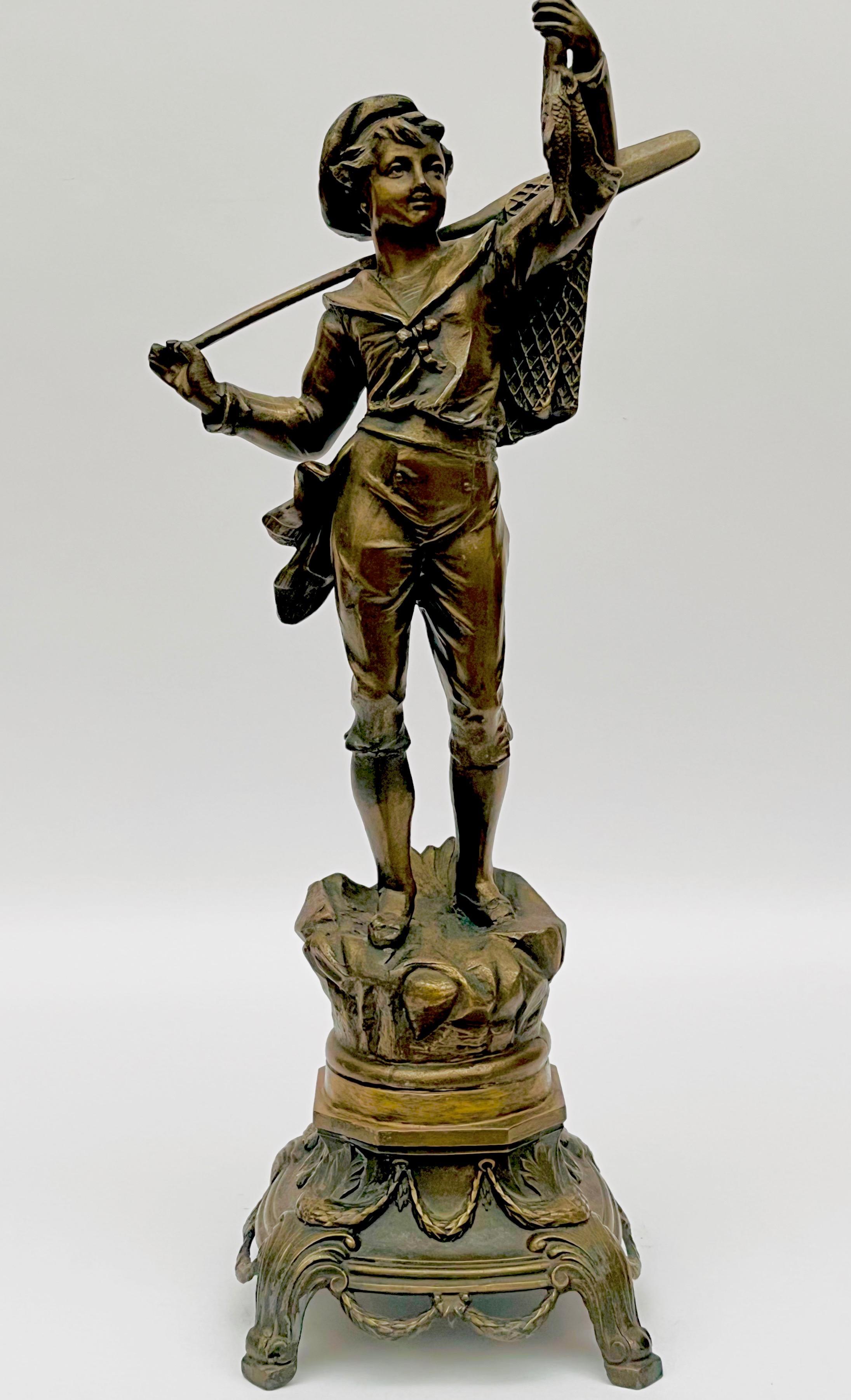 Dekoracyjna figura ''Młody rybak''