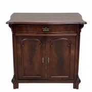 Komoda z wielolistnym blatem,szufladą i dwuskrzydłową szafką