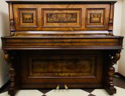 Dekoracyjne pianino salonowe sygn. Wilhelm Emmer – miniatura 1