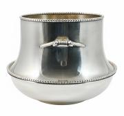 Srebrna waza z bocznymi uchwytami , masa 1110 g