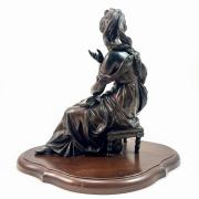 Pełnoplastyczna  figura kobiety