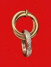 Złoty wisior zdobiony diamentami 0,10 ct