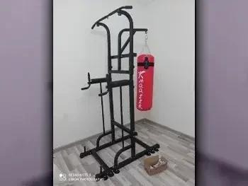 Gym Equipment Machines - Pull-Up Bars  - Black  - Life Fitness  2022  220 CM  110 CM  120 Kg  With Installation  With Delivery