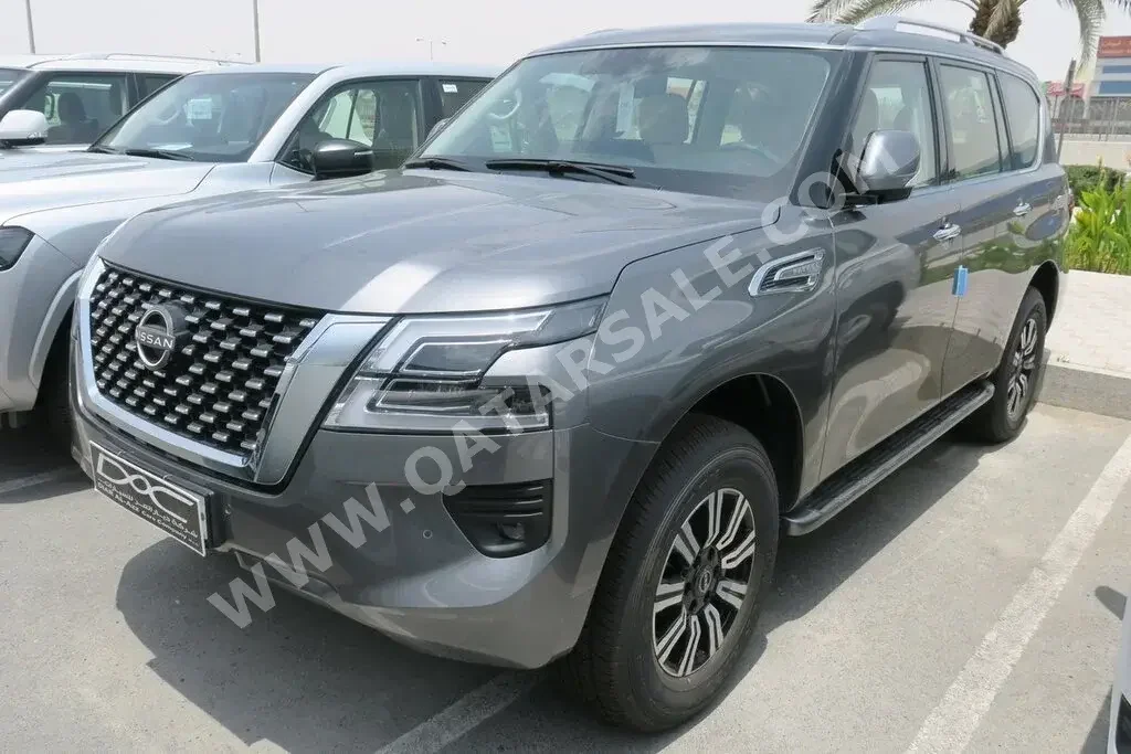 نيسان  باترول  اس اي  2023  اوتوماتيك  0 كم  6 سلندر  دفع رباعي  اس يو في  رمادي  تحت الضمان