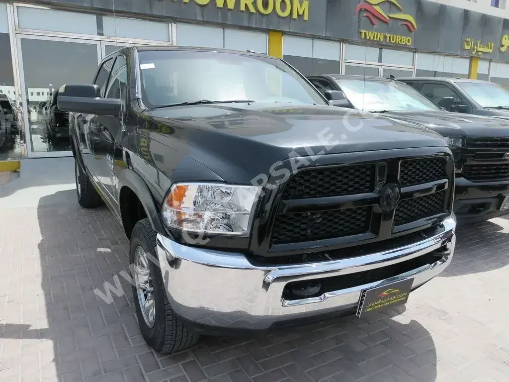 دودج  رام  2500  2017  اوتوماتيك  52,000 كم  8 سلندر  دفع رباعي  بيكب  أسود